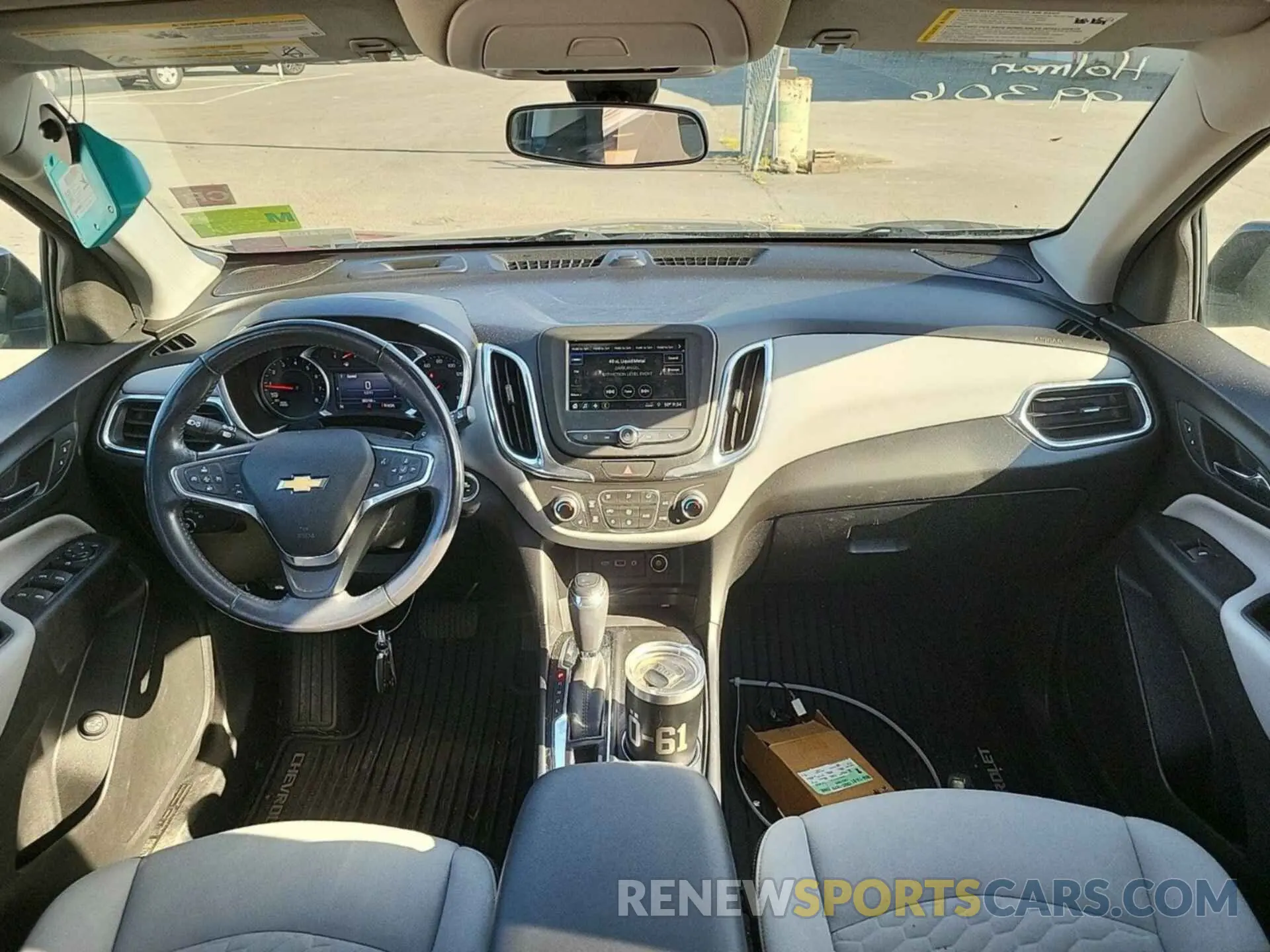 5 Photograph of a damaged car 2GNAXTEV0K6260759 CHEVROLET EQUINOX 2019