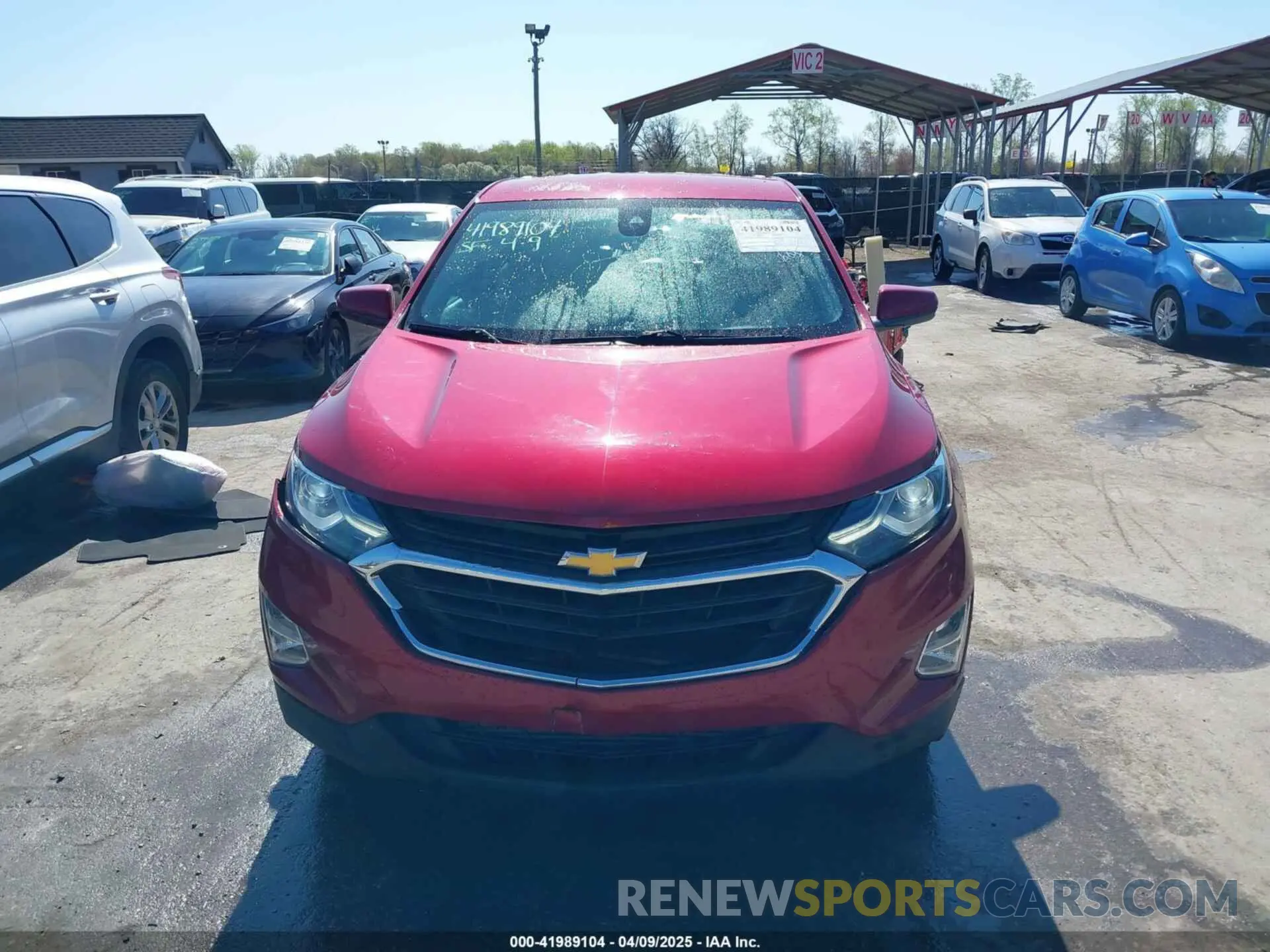 12 Photograph of a damaged car 2GNAXTEV1K6247390 CHEVROLET EQUINOX 2019