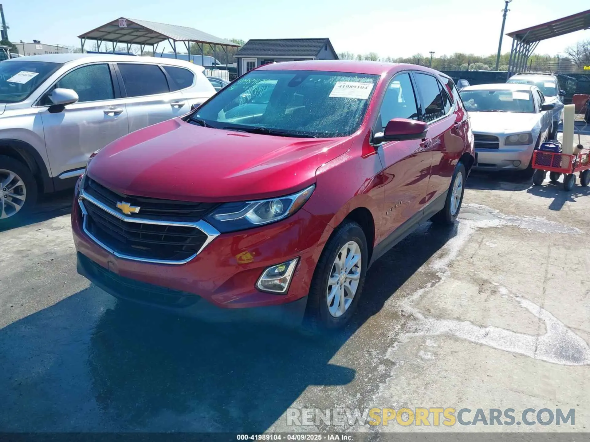 2 Photograph of a damaged car 2GNAXTEV1K6247390 CHEVROLET EQUINOX 2019