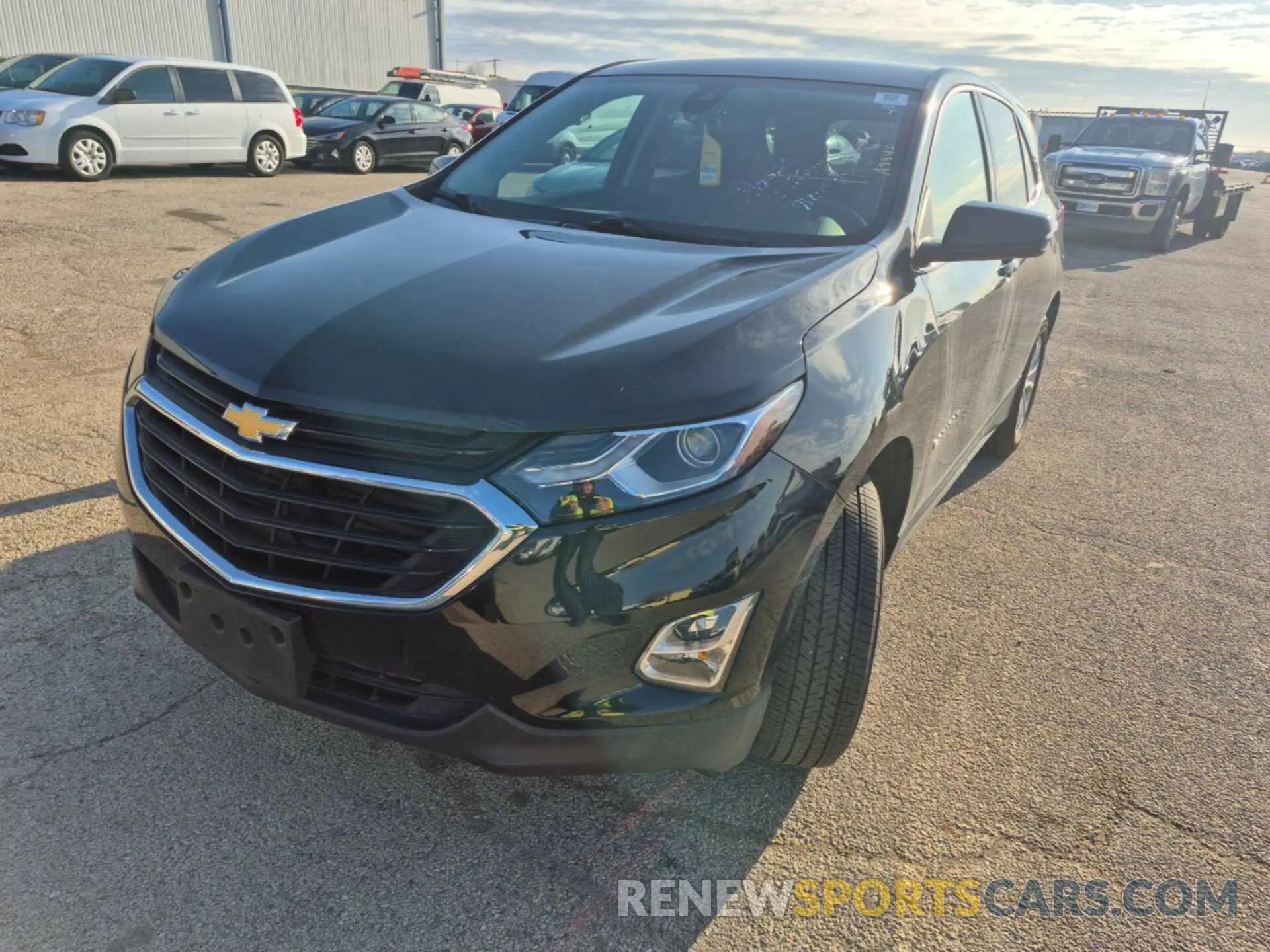 14 Photograph of a damaged car 2GNAXTEV1K6256770 CHEVROLET EQUINOX 2019