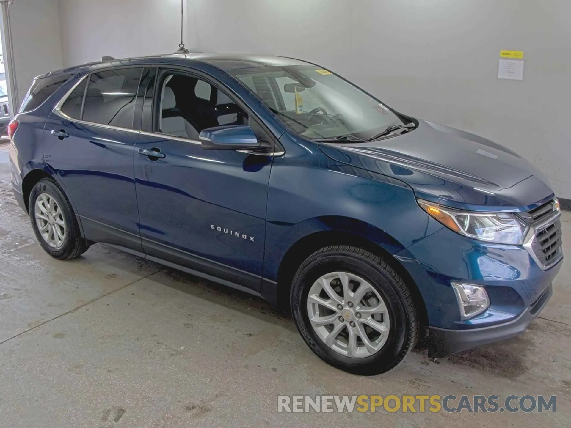 25 Photograph of a damaged car 2GNAXTEV1K6258020 CHEVROLET EQUINOX 2019