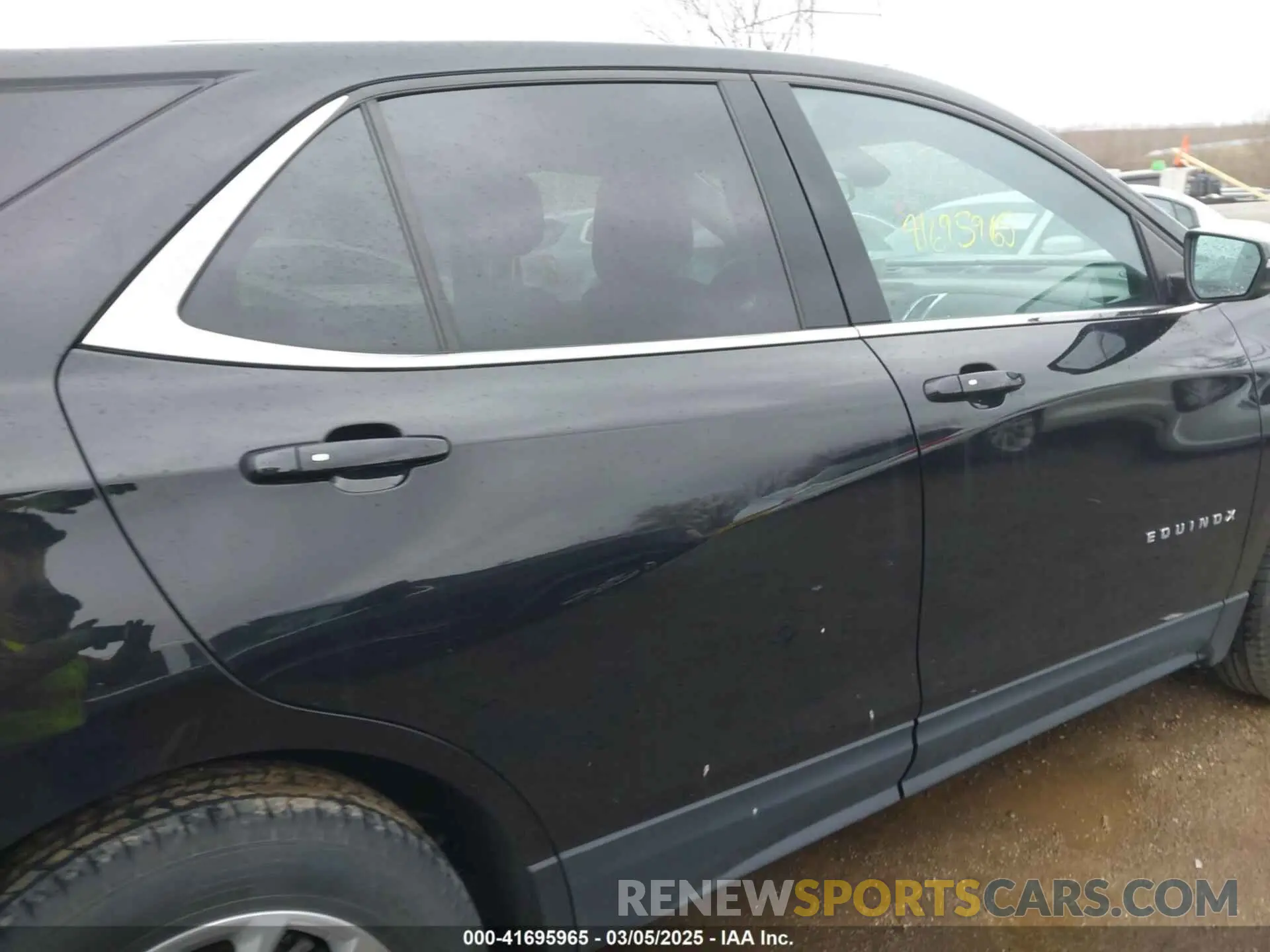 13 Photograph of a damaged car 2GNAXTEV2K6252842 CHEVROLET EQUINOX 2019