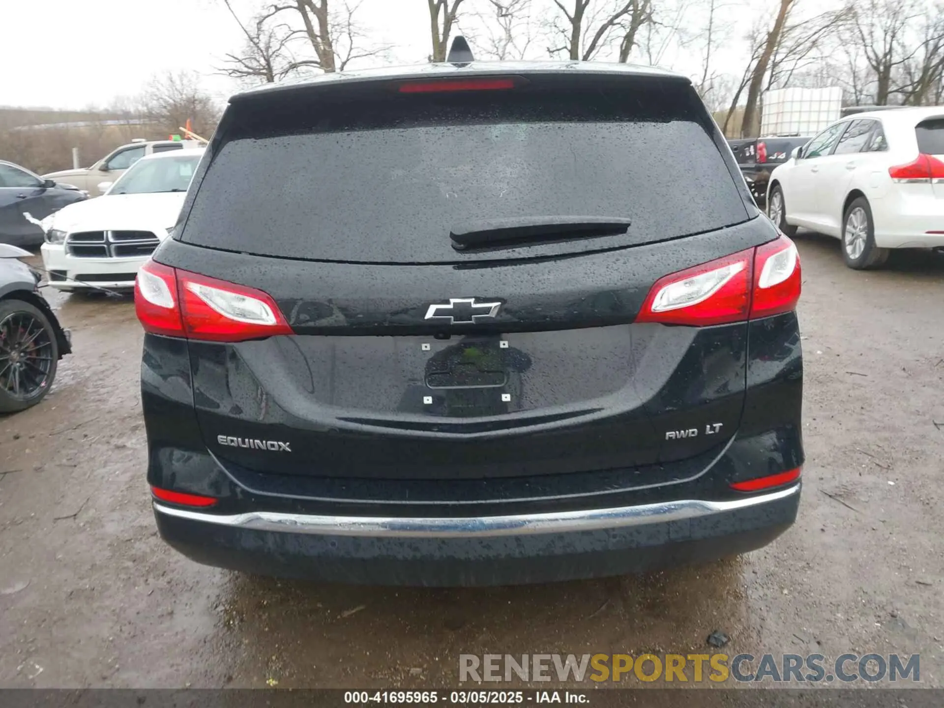 16 Photograph of a damaged car 2GNAXTEV2K6252842 CHEVROLET EQUINOX 2019