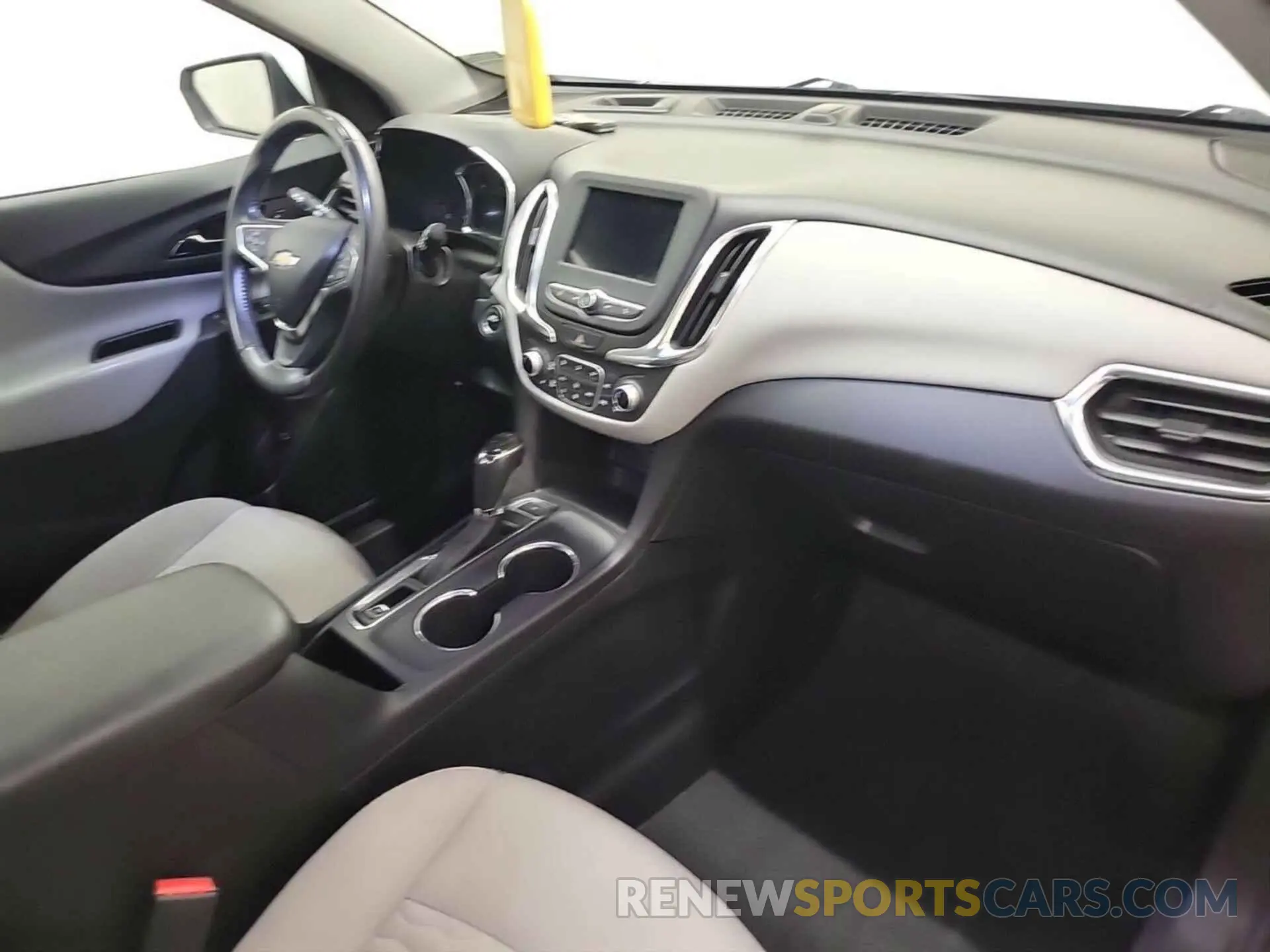 2 Photograph of a damaged car 2GNAXTEV2K6258589 CHEVROLET EQUINOX 2019