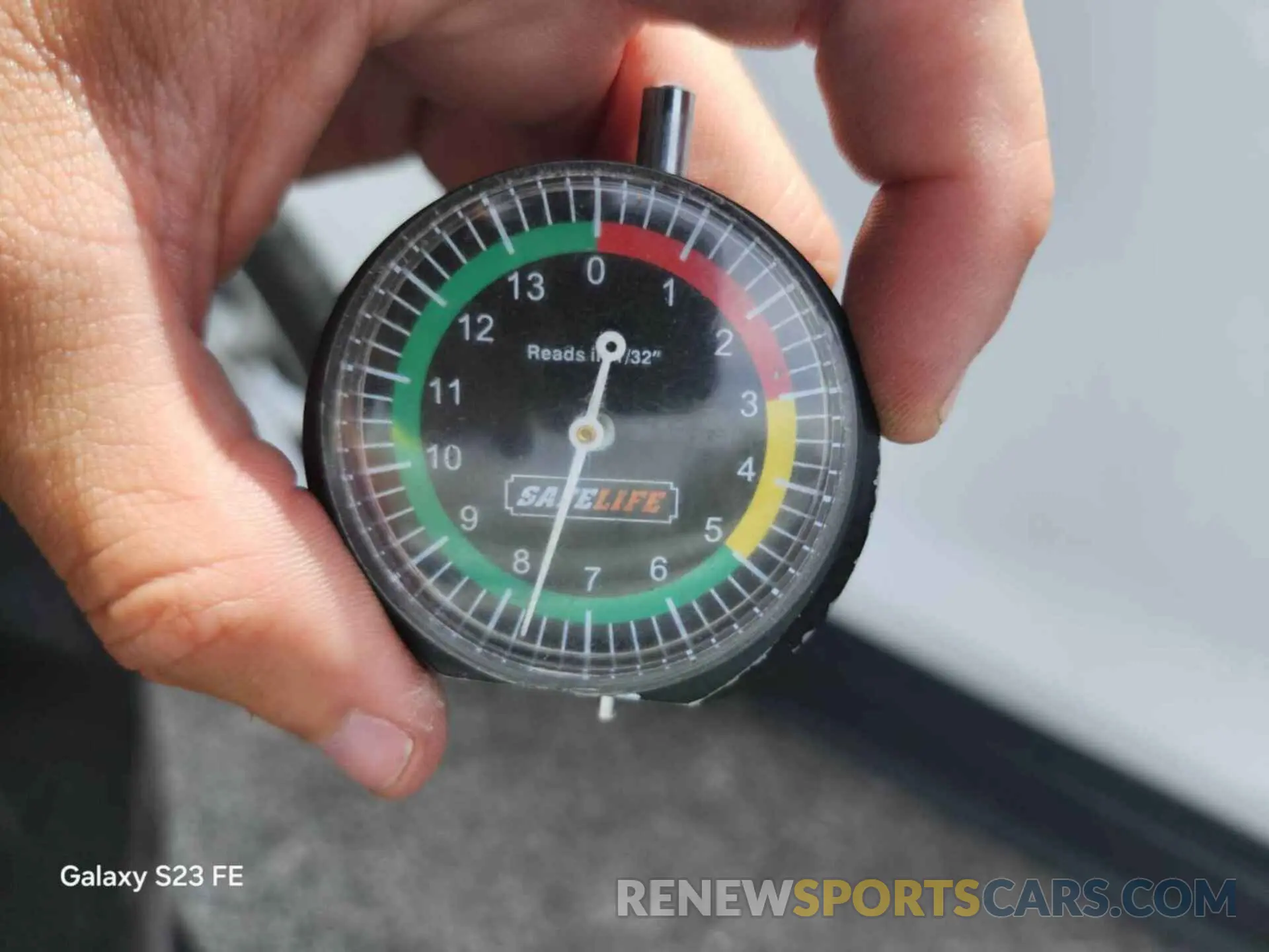 20 Photograph of a damaged car 2GNAXTEV3K6176368 CHEVROLET EQUINOX 2019