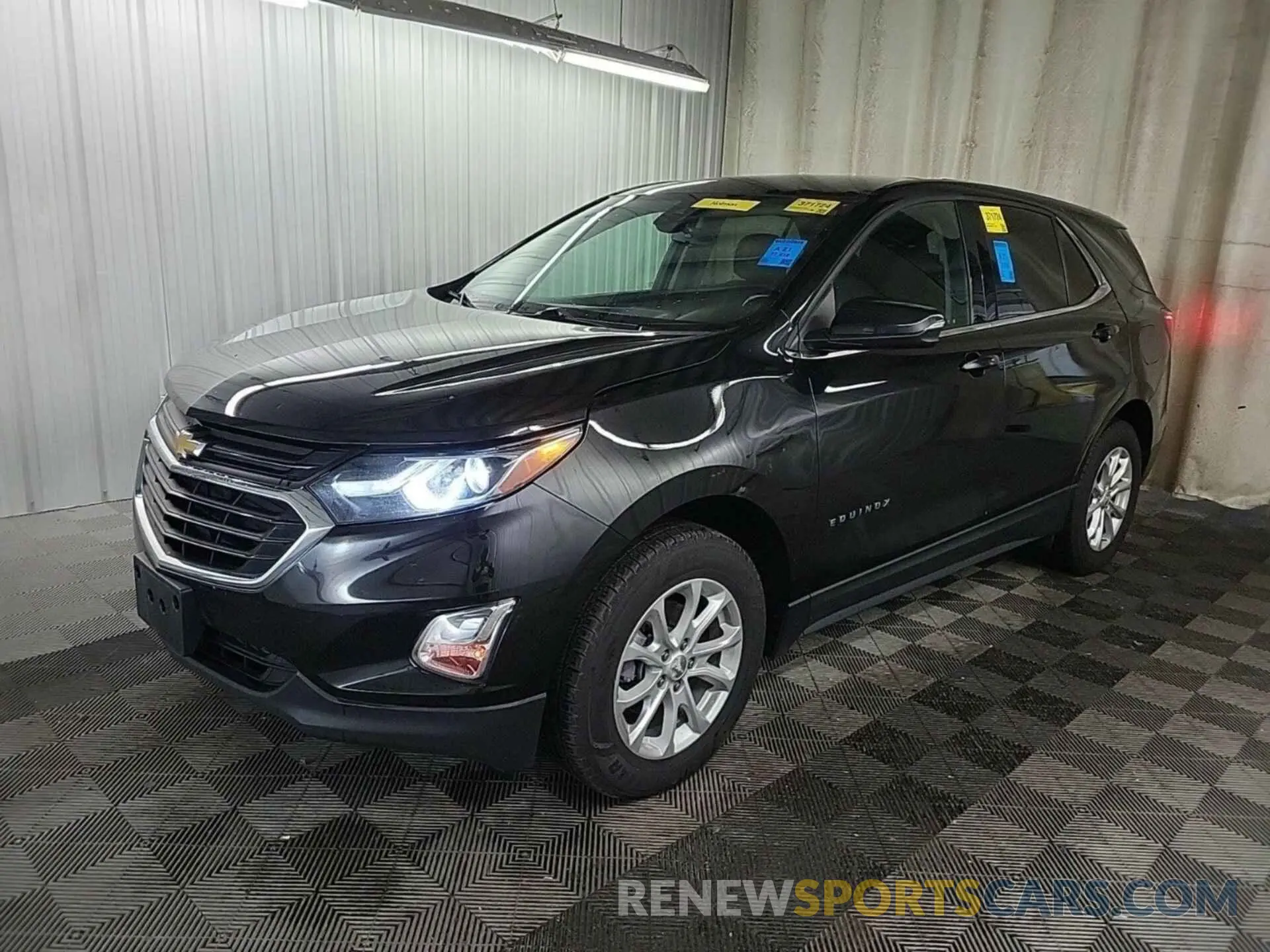 36 Photograph of a damaged car 2GNAXTEV3K6258715 CHEVROLET EQUINOX 2019