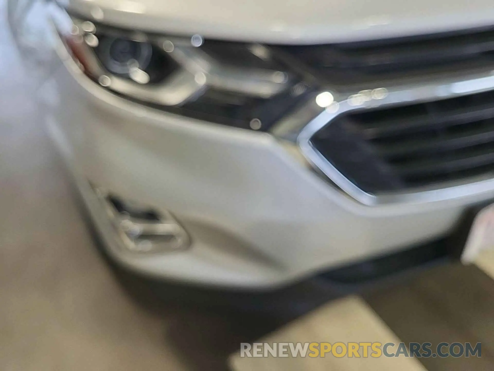 12 Photograph of a damaged car 2GNAXTEV3K6258911 CHEVROLET EQUINOX 2019