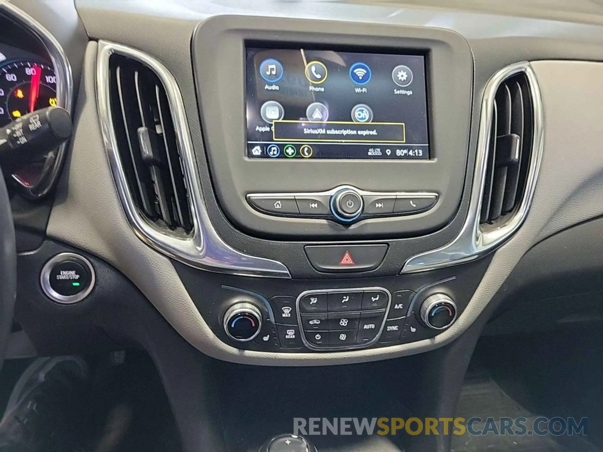 21 Photograph of a damaged car 2GNAXTEV3K6258911 CHEVROLET EQUINOX 2019