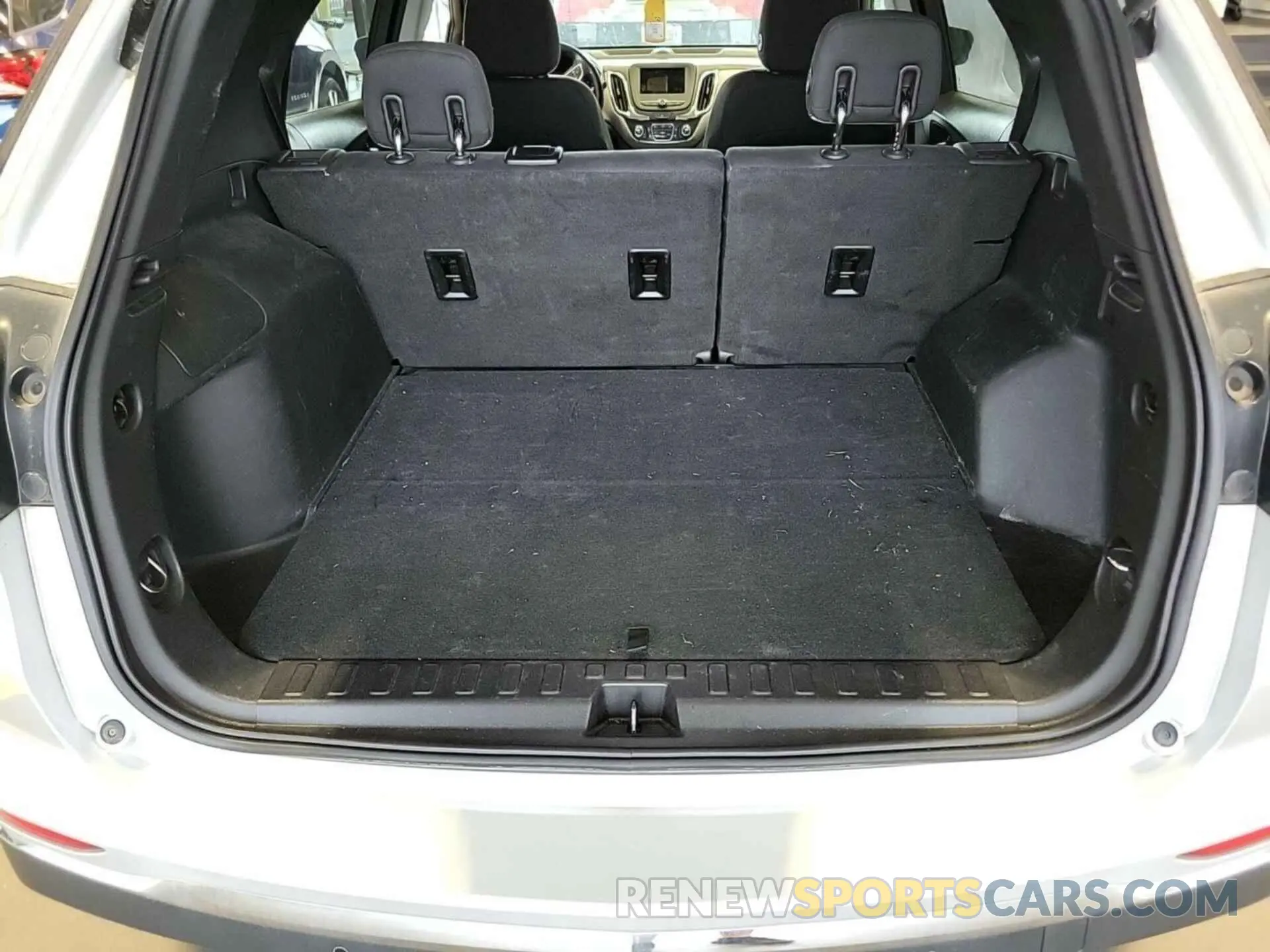 3 Photograph of a damaged car 2GNAXTEV3K6258911 CHEVROLET EQUINOX 2019