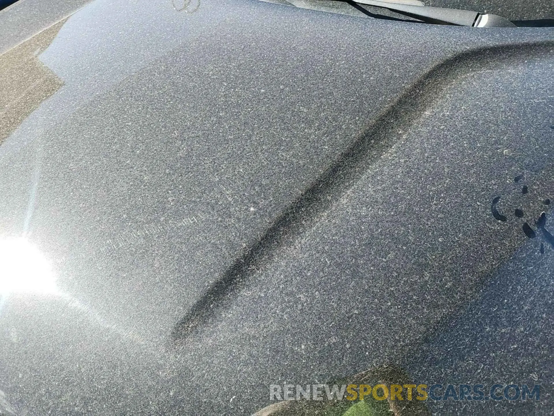 18 Photograph of a damaged car 2GNAXTEV4K6172491 CHEVROLET EQUINOX 2019