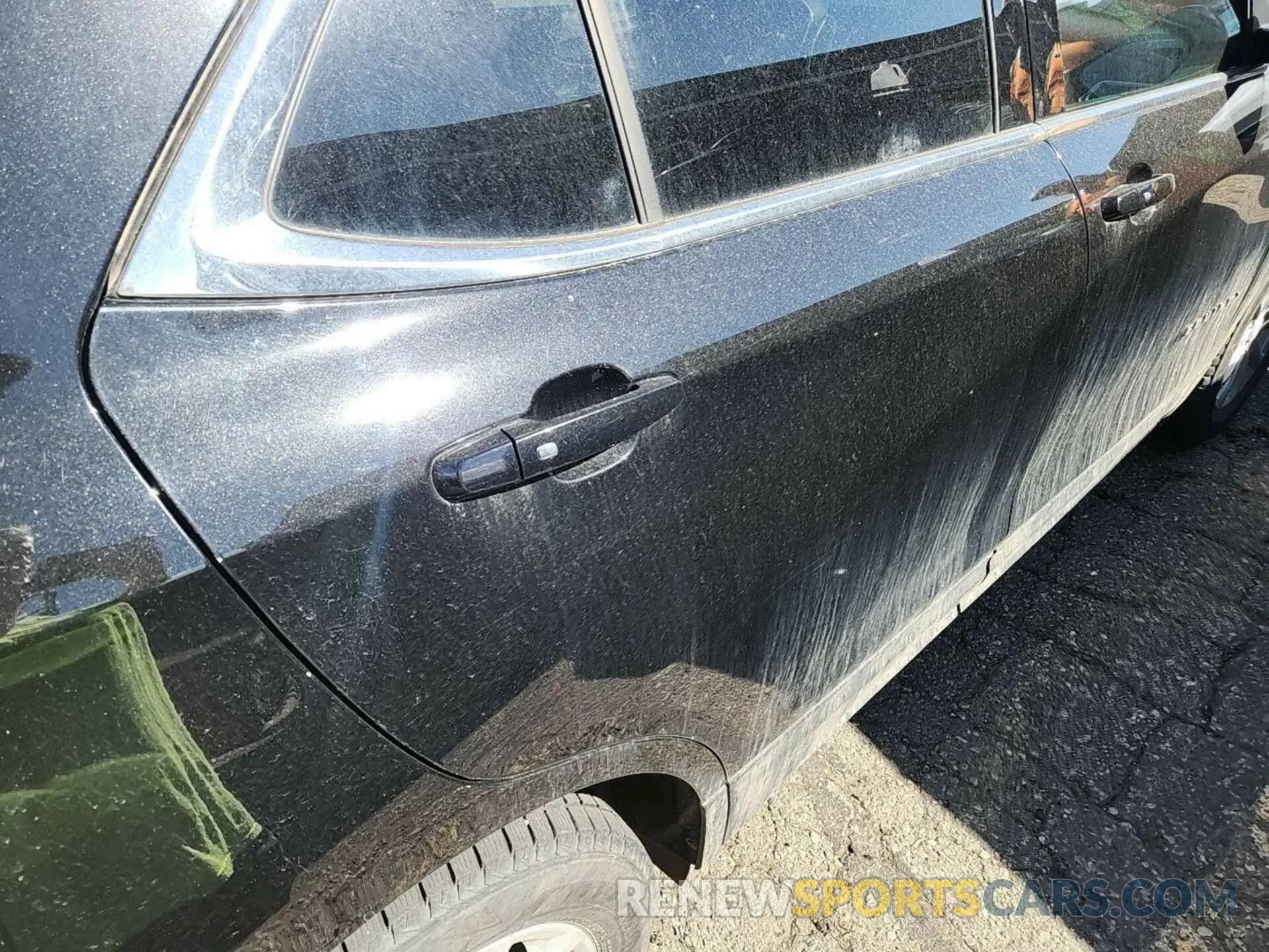 23 Photograph of a damaged car 2GNAXTEV4K6172491 CHEVROLET EQUINOX 2019