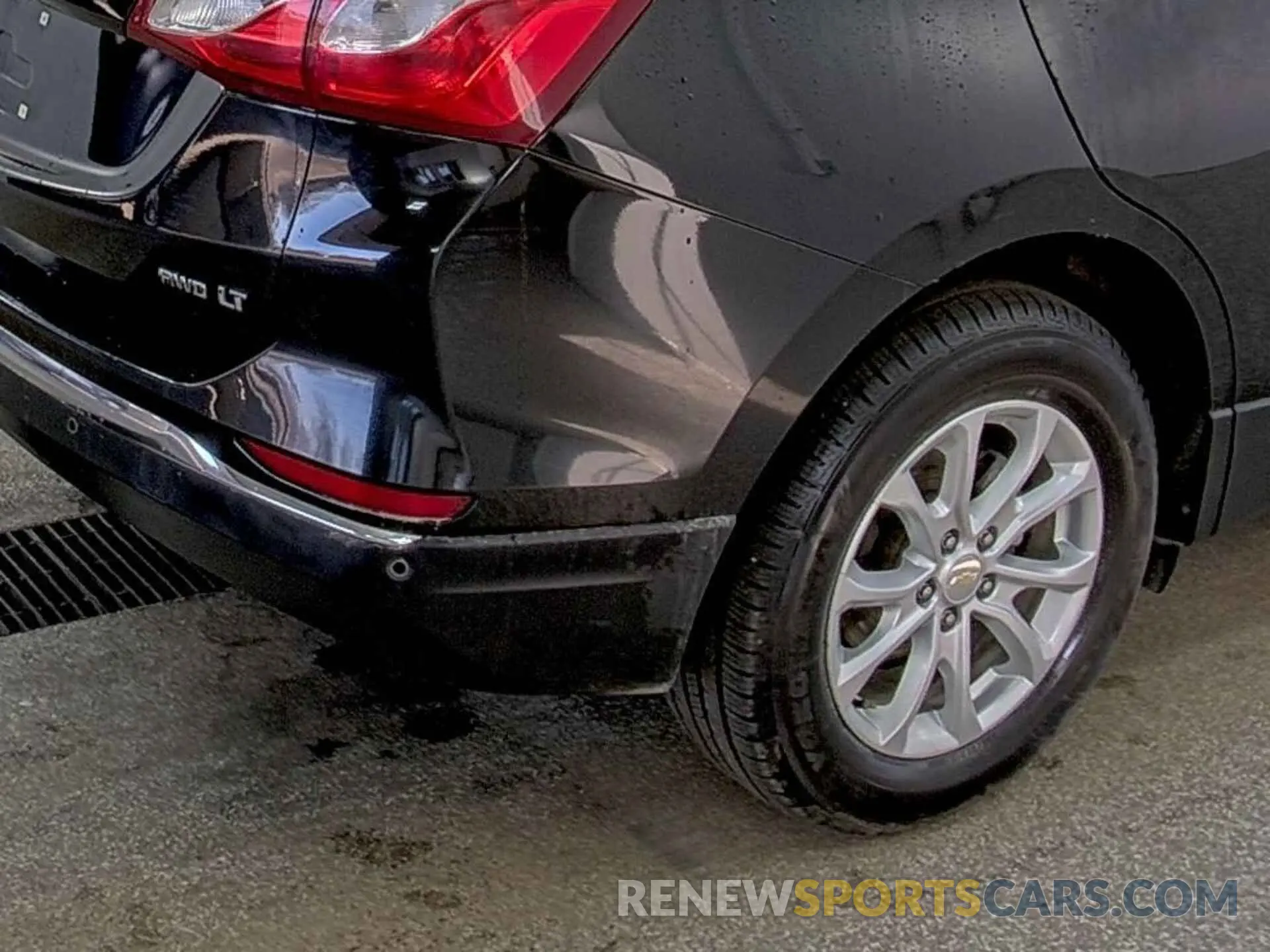 23 Photograph of a damaged car 2GNAXTEV4K6199254 CHEVROLET EQUINOX 2019