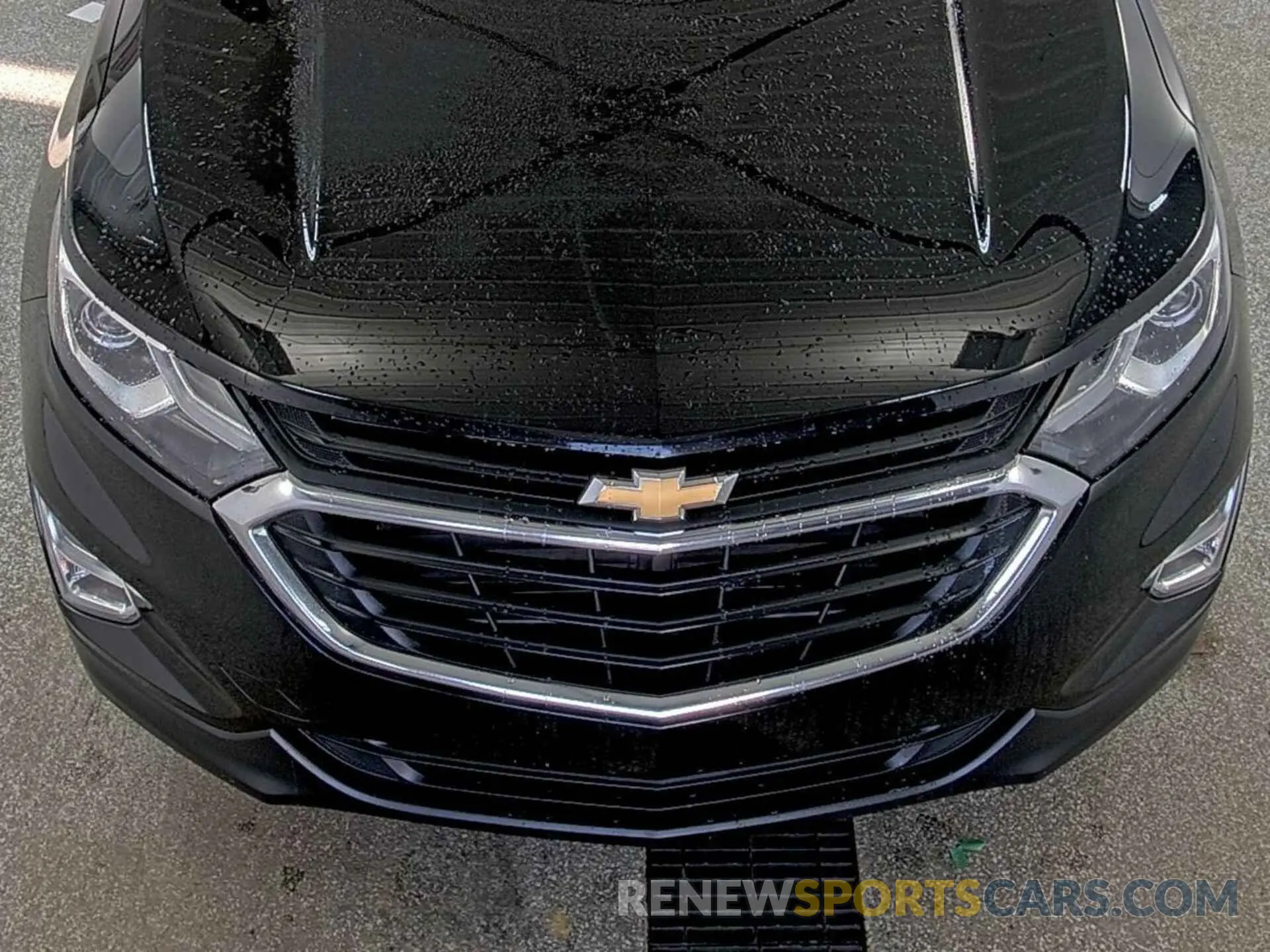 35 Photograph of a damaged car 2GNAXTEV4K6199254 CHEVROLET EQUINOX 2019