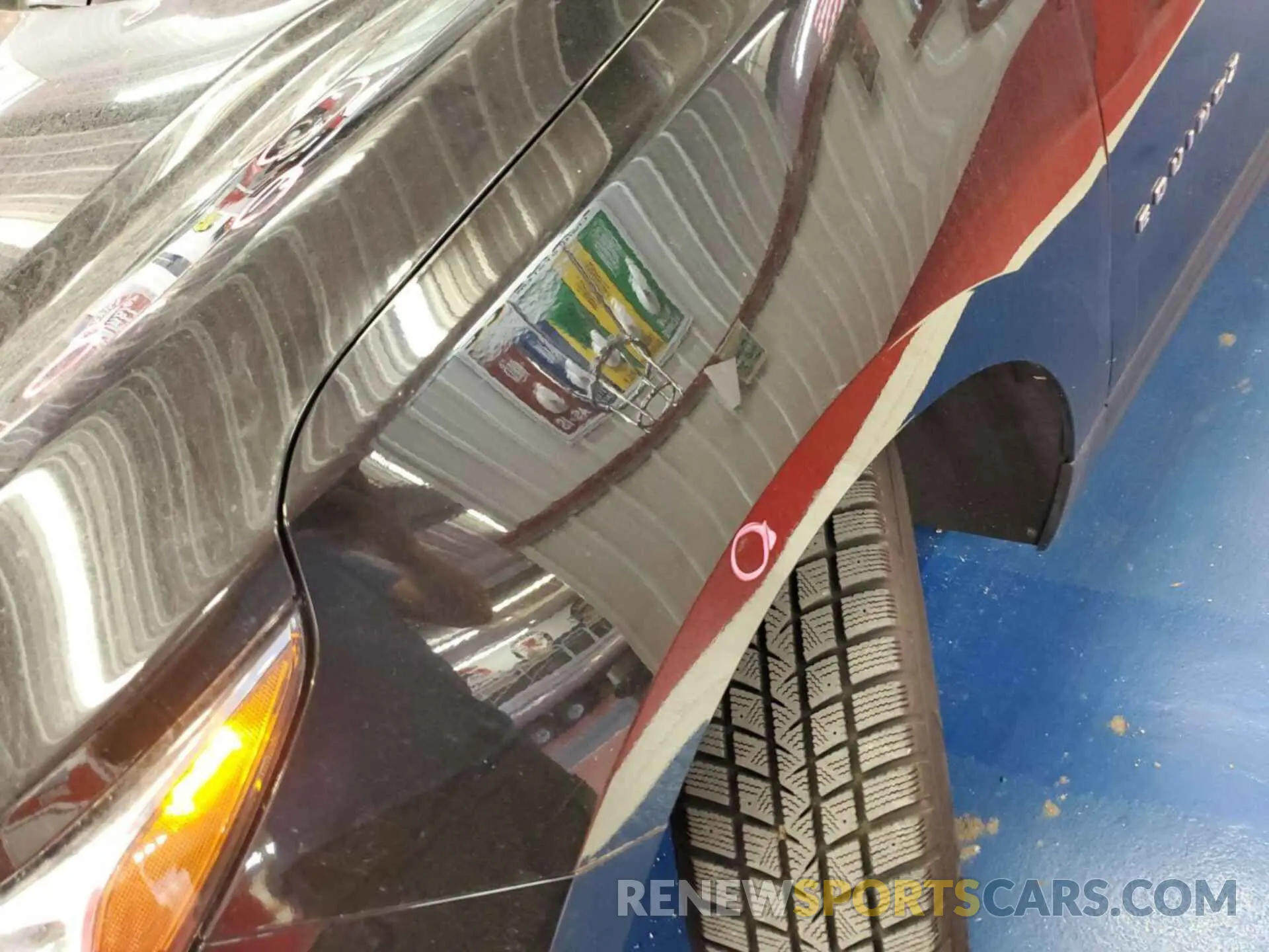 14 Photograph of a damaged car 2GNAXTEV4K6253717 CHEVROLET EQUINOX 2019