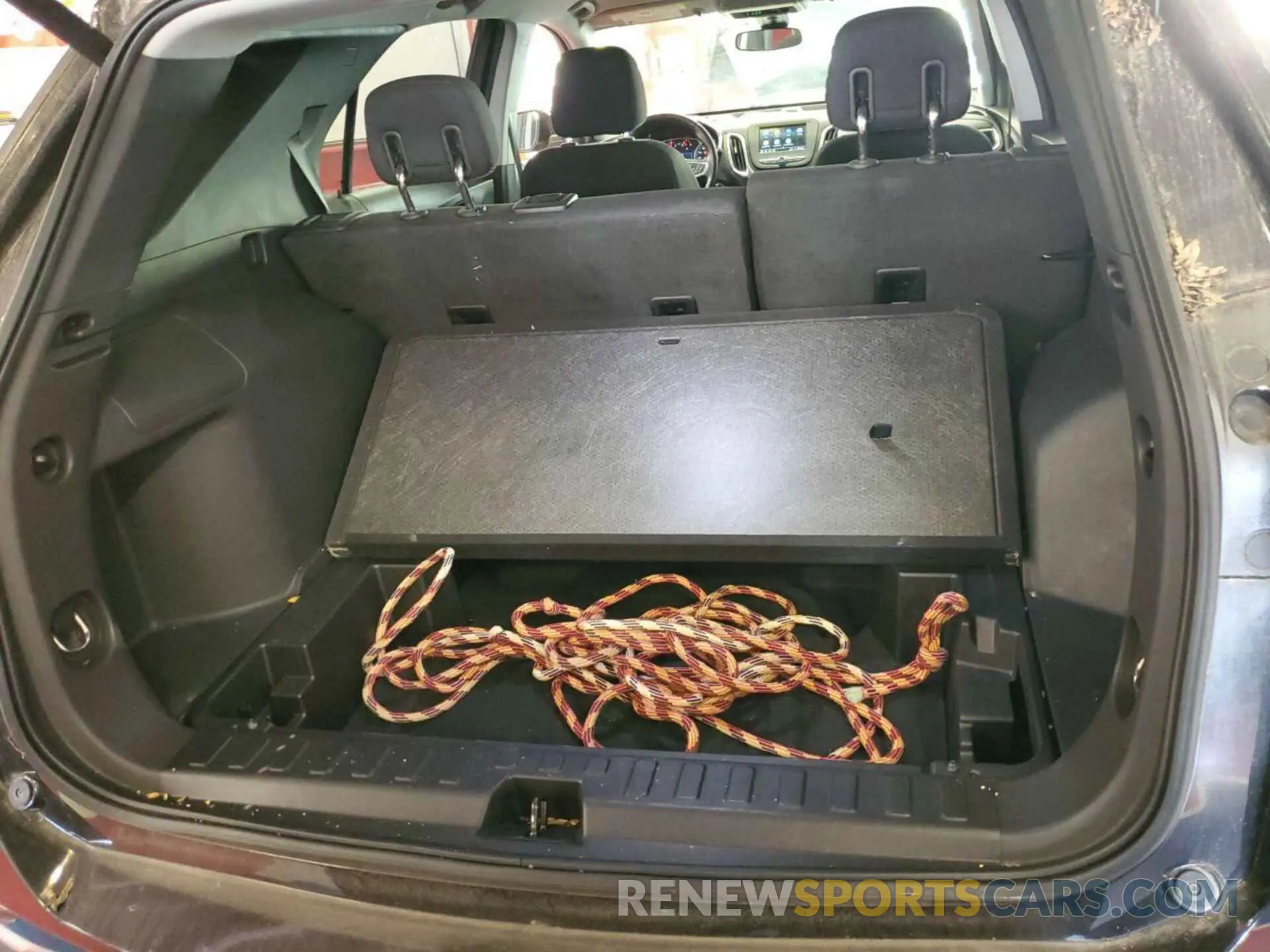 15 Photograph of a damaged car 2GNAXTEV4K6253717 CHEVROLET EQUINOX 2019