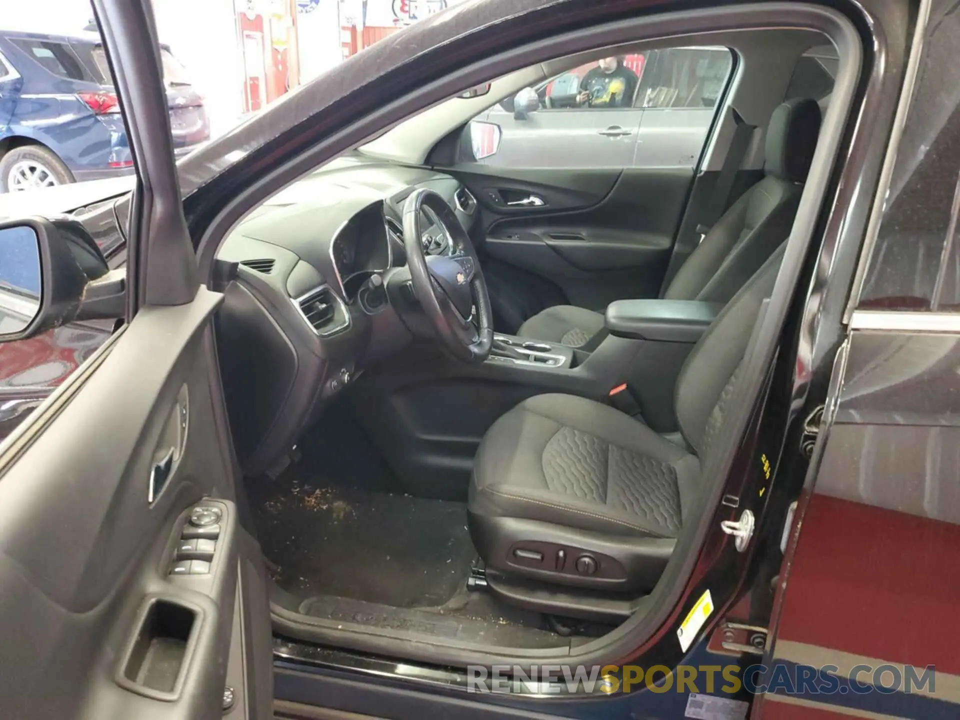 3 Photograph of a damaged car 2GNAXTEV4K6253717 CHEVROLET EQUINOX 2019