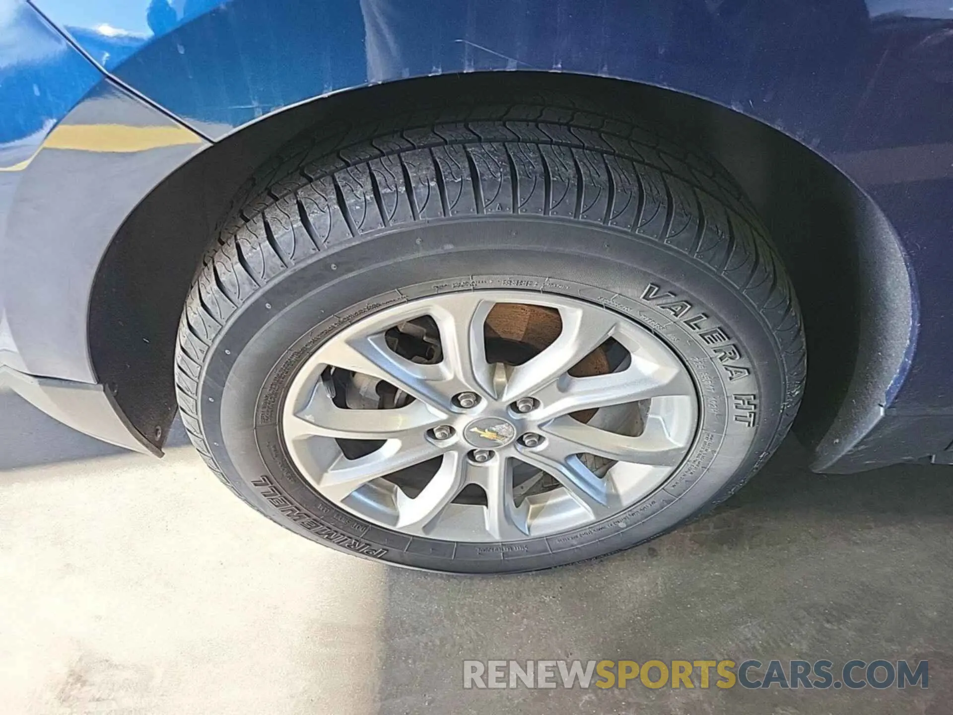 22 Photograph of a damaged car 2GNAXTEV4K6259307 CHEVROLET EQUINOX 2019