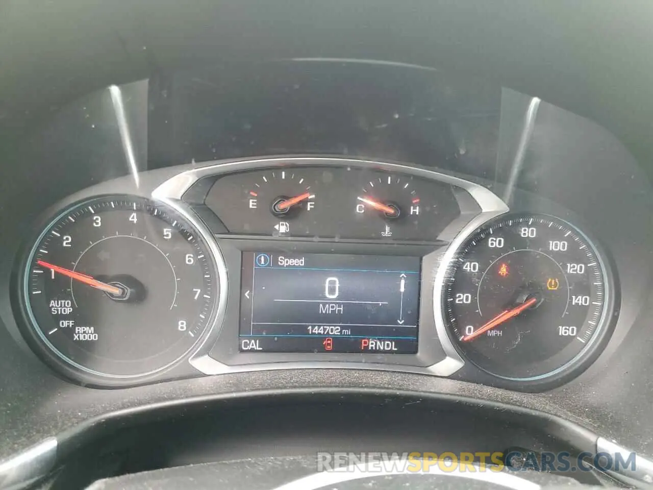9 Photograph of a damaged car 2GNAXTEV5K6165064 CHEVROLET EQUINOX 2019