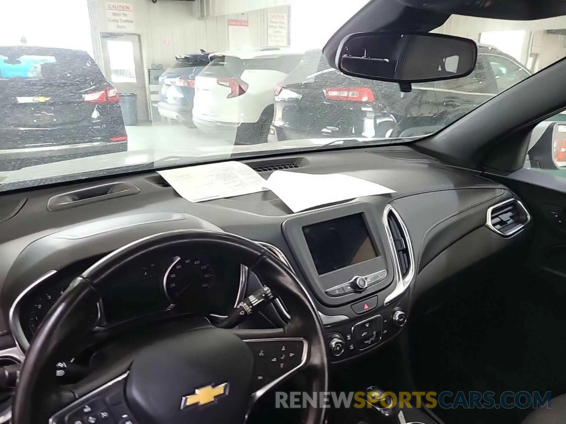 14 Photograph of a damaged car 2GNAXTEV5K6195679 CHEVROLET EQUINOX 2019