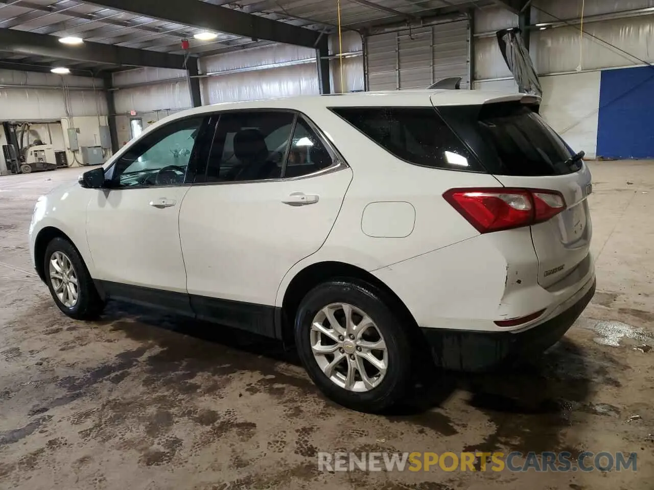 2 Photograph of a damaged car 2GNAXTEV5K6239289 CHEVROLET EQUINOX 2019