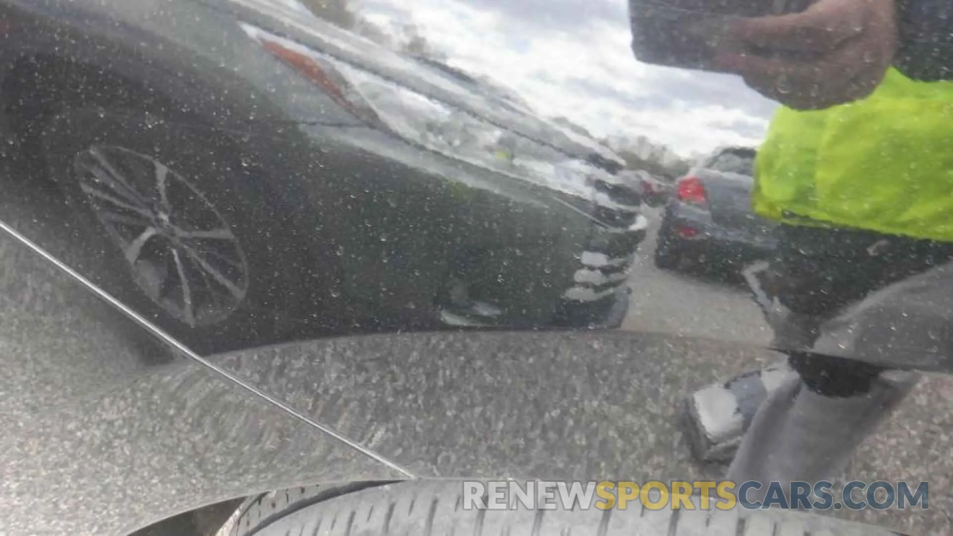 13 Photograph of a damaged car 2GNAXTEV5K6257517 CHEVROLET EQUINOX 2019