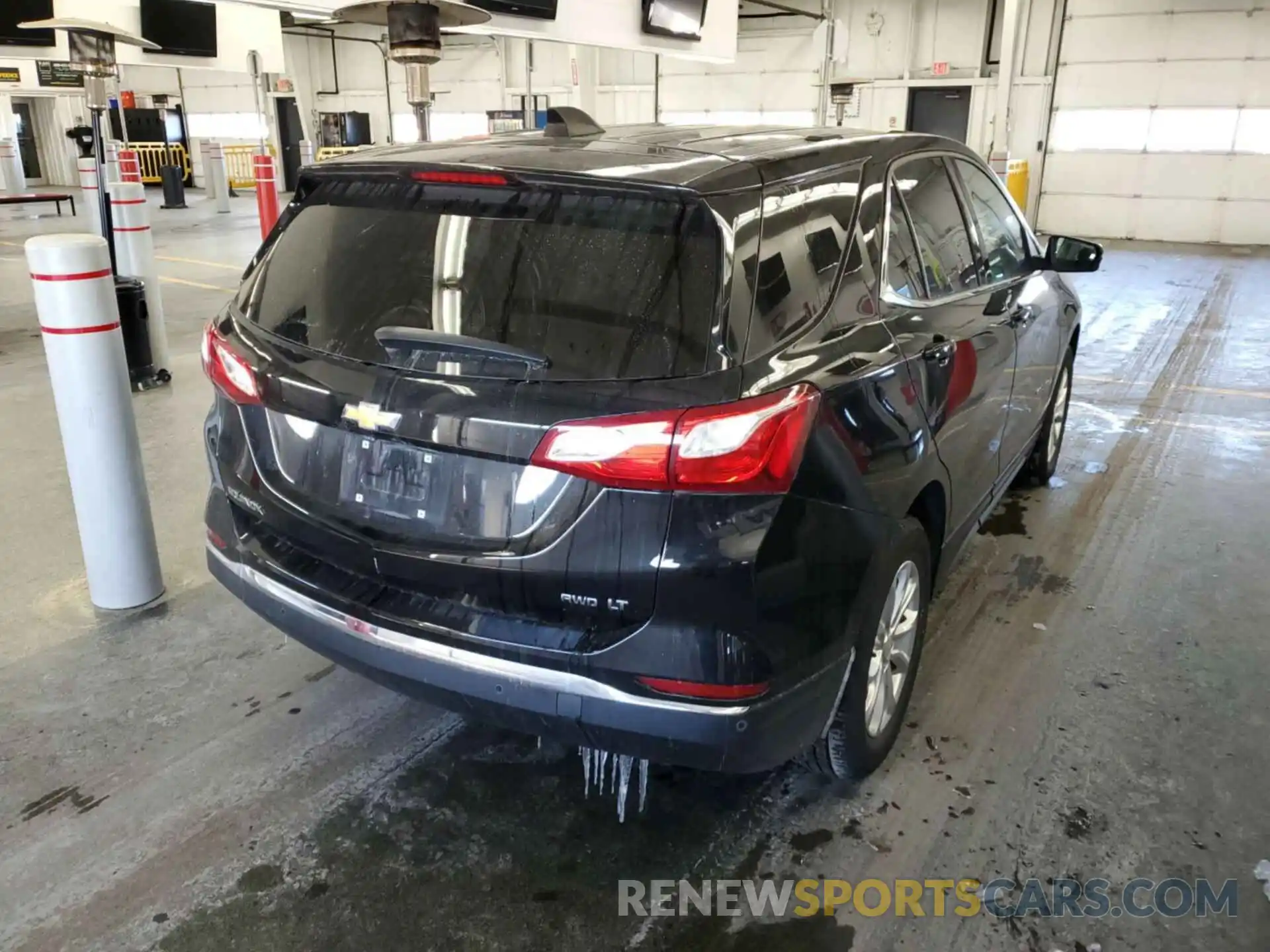 9 Photograph of a damaged car 2GNAXTEV6K6174713 CHEVROLET EQUINOX 2019