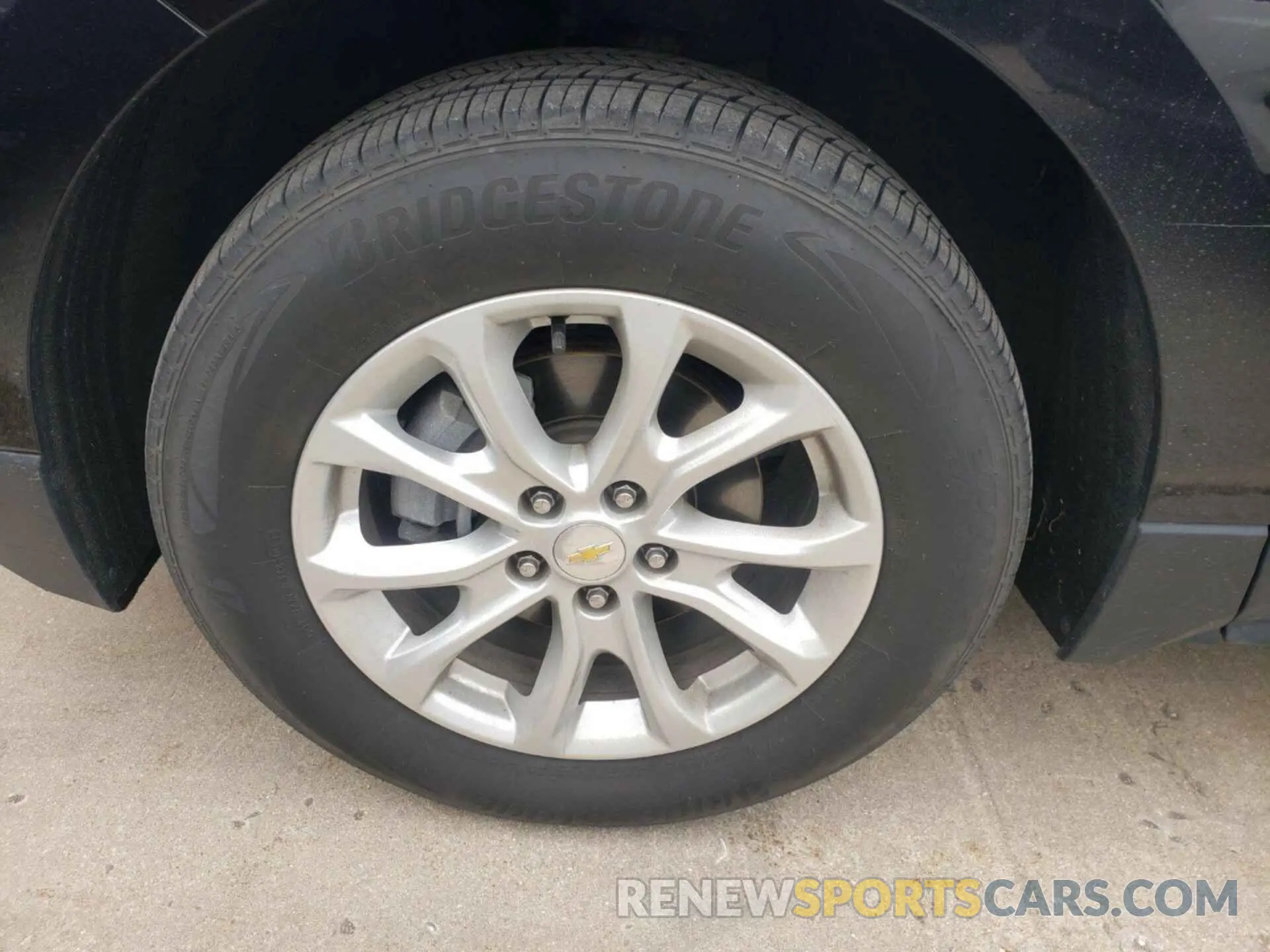 21 Photograph of a damaged car 2GNAXTEV6K6197151 CHEVROLET EQUINOX 2019