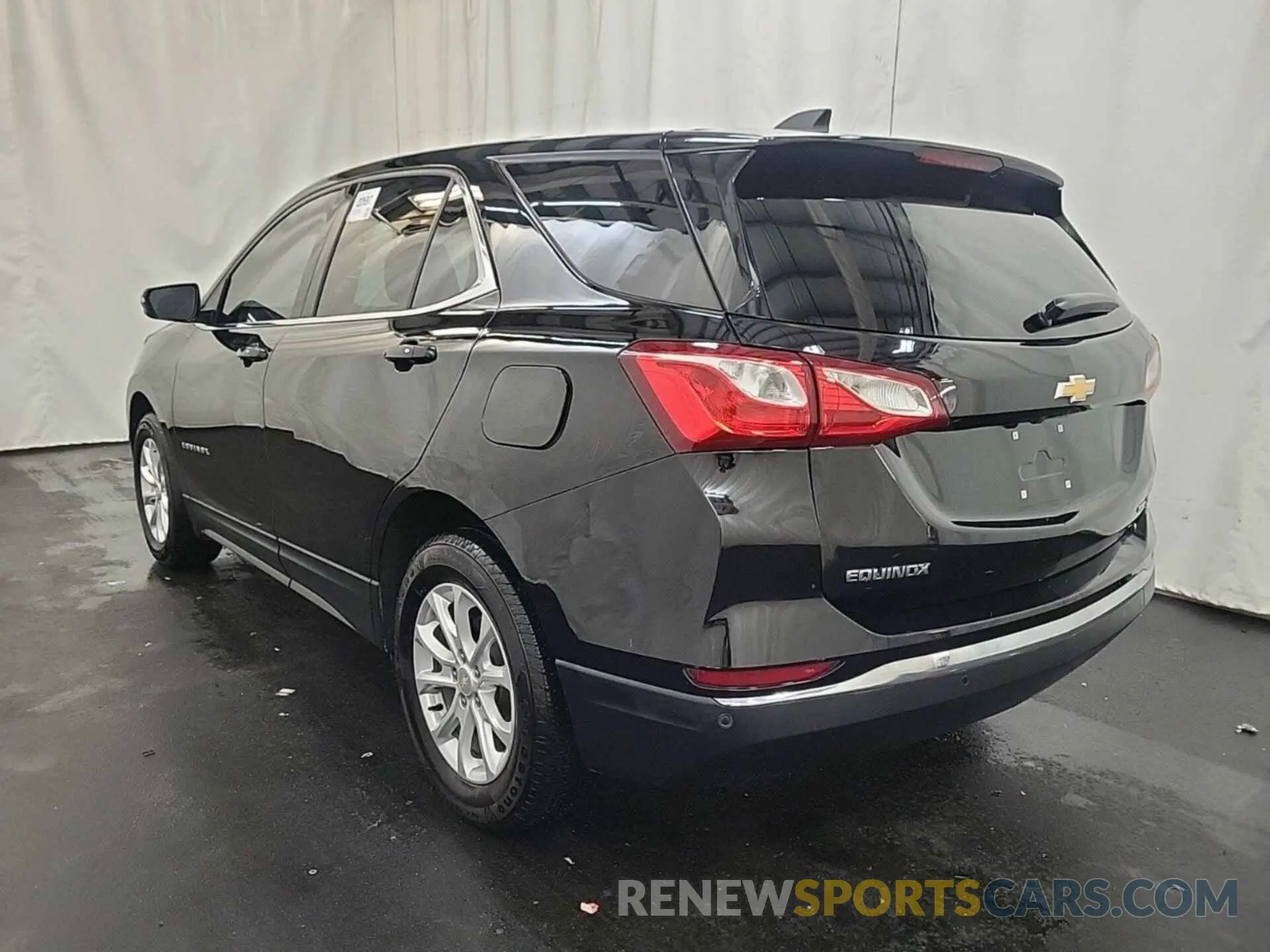 19 Photograph of a damaged car 2GNAXTEV6K6199479 CHEVROLET EQUINOX 2019