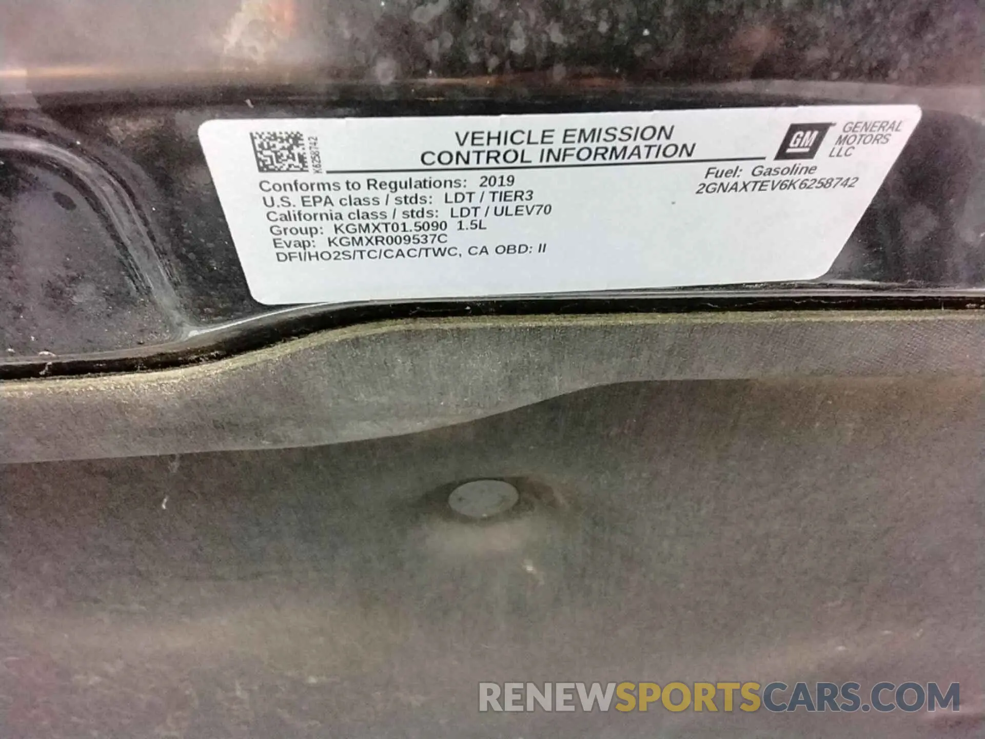13 Photograph of a damaged car 2GNAXTEV6K6258742 CHEVROLET EQUINOX 2019