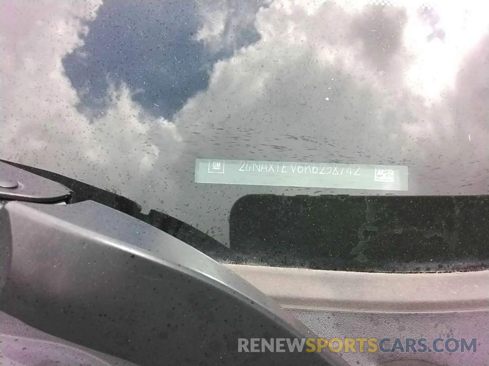 14 Photograph of a damaged car 2GNAXTEV6K6258742 CHEVROLET EQUINOX 2019