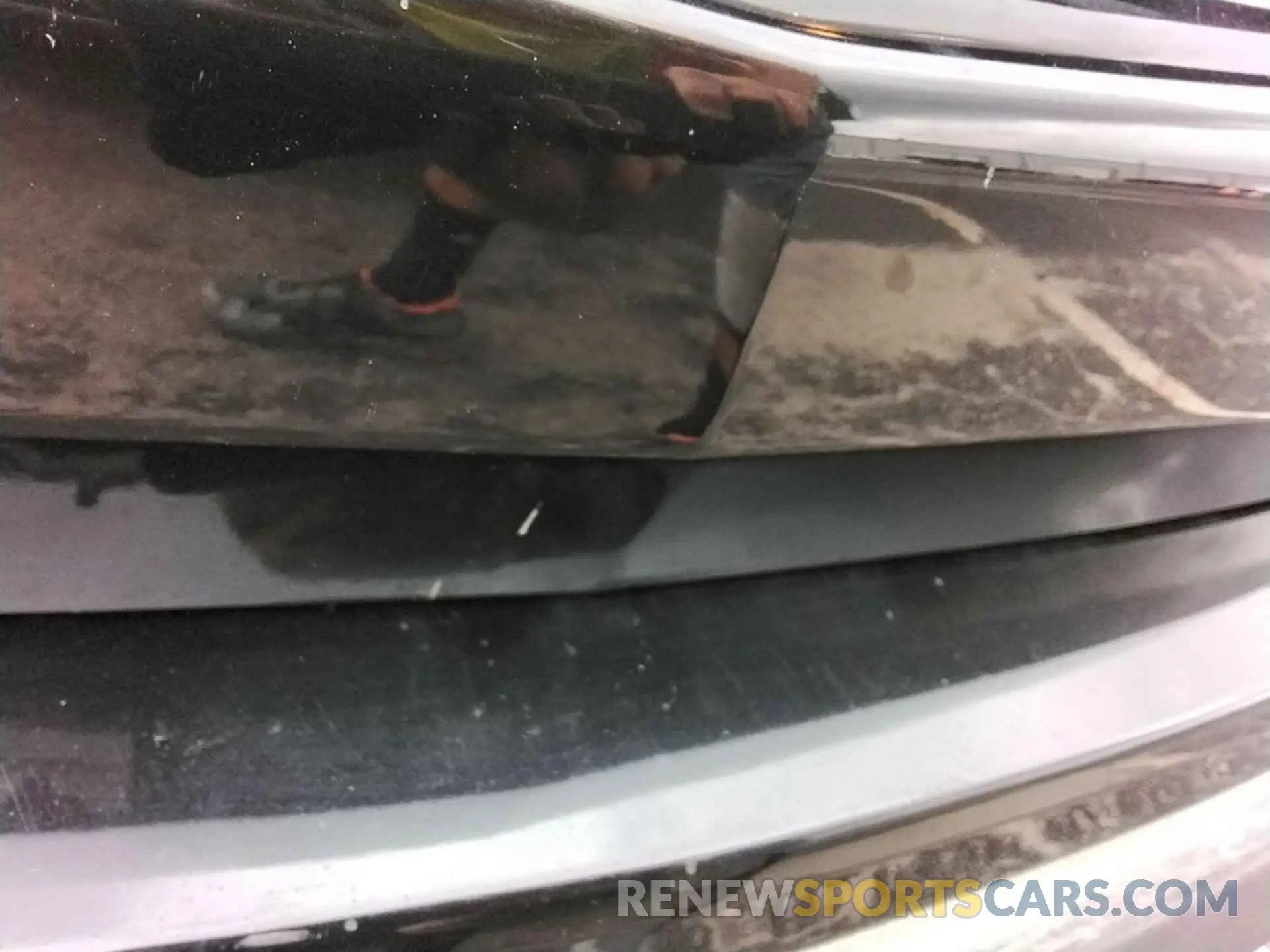 26 Photograph of a damaged car 2GNAXTEV6K6258742 CHEVROLET EQUINOX 2019