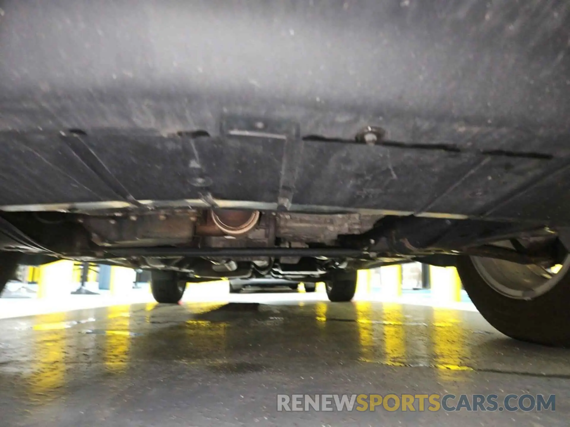 2 Photograph of a damaged car 2GNAXTEV6K6273368 CHEVROLET EQUINOX 2019
