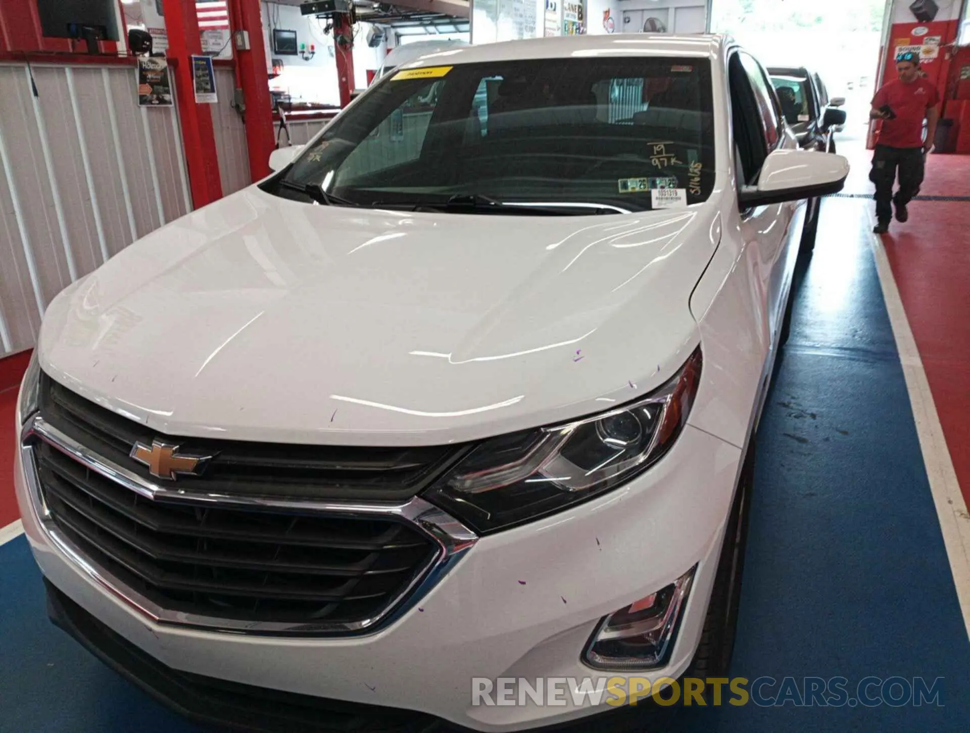 15 Photograph of a damaged car 2GNAXTEV7K6163705 CHEVROLET EQUINOX 2019