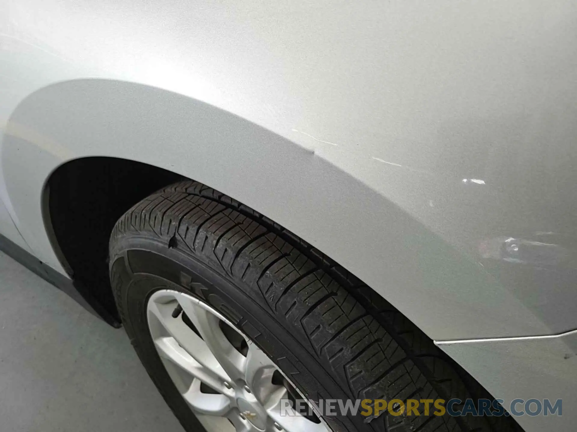 12 Photograph of a damaged car 2GNAXTEV7K6165213 CHEVROLET EQUINOX 2019