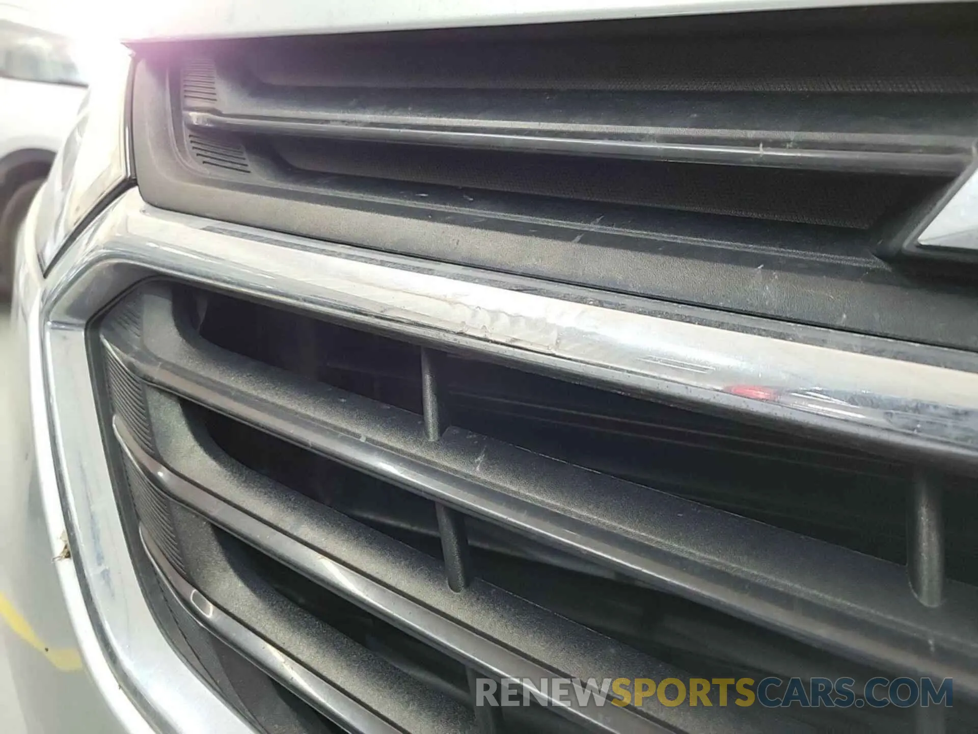 20 Photograph of a damaged car 2GNAXTEV7K6165213 CHEVROLET EQUINOX 2019