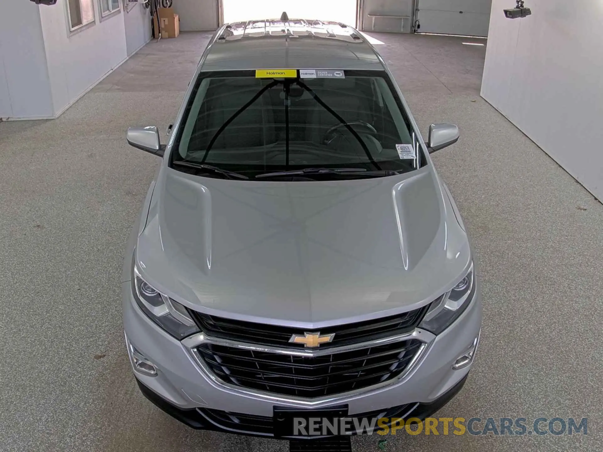 33 Photograph of a damaged car 2GNAXTEV7K6165213 CHEVROLET EQUINOX 2019