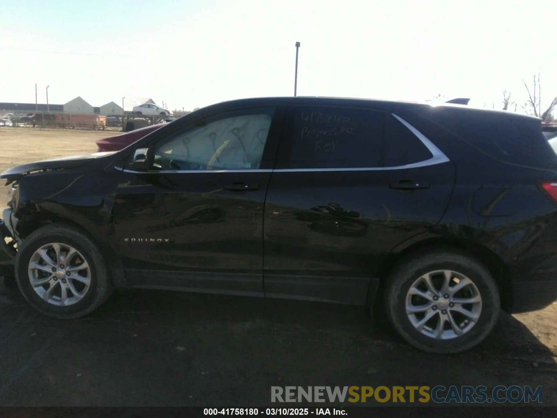 14 Photograph of a damaged car 2GNAXTEV7K6165888 CHEVROLET EQUINOX 2019