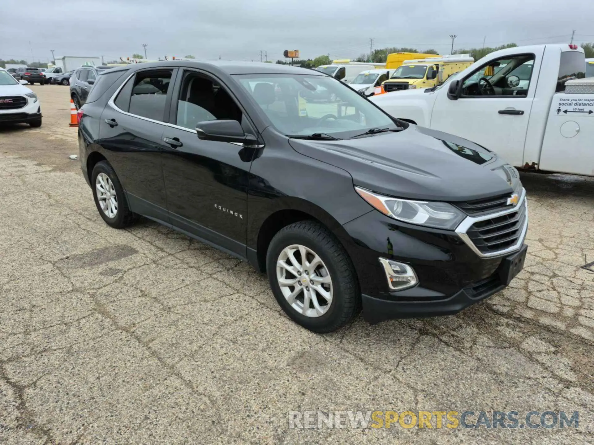7 Photograph of a damaged car 2GNAXTEV7K6169679 CHEVROLET EQUINOX 2019