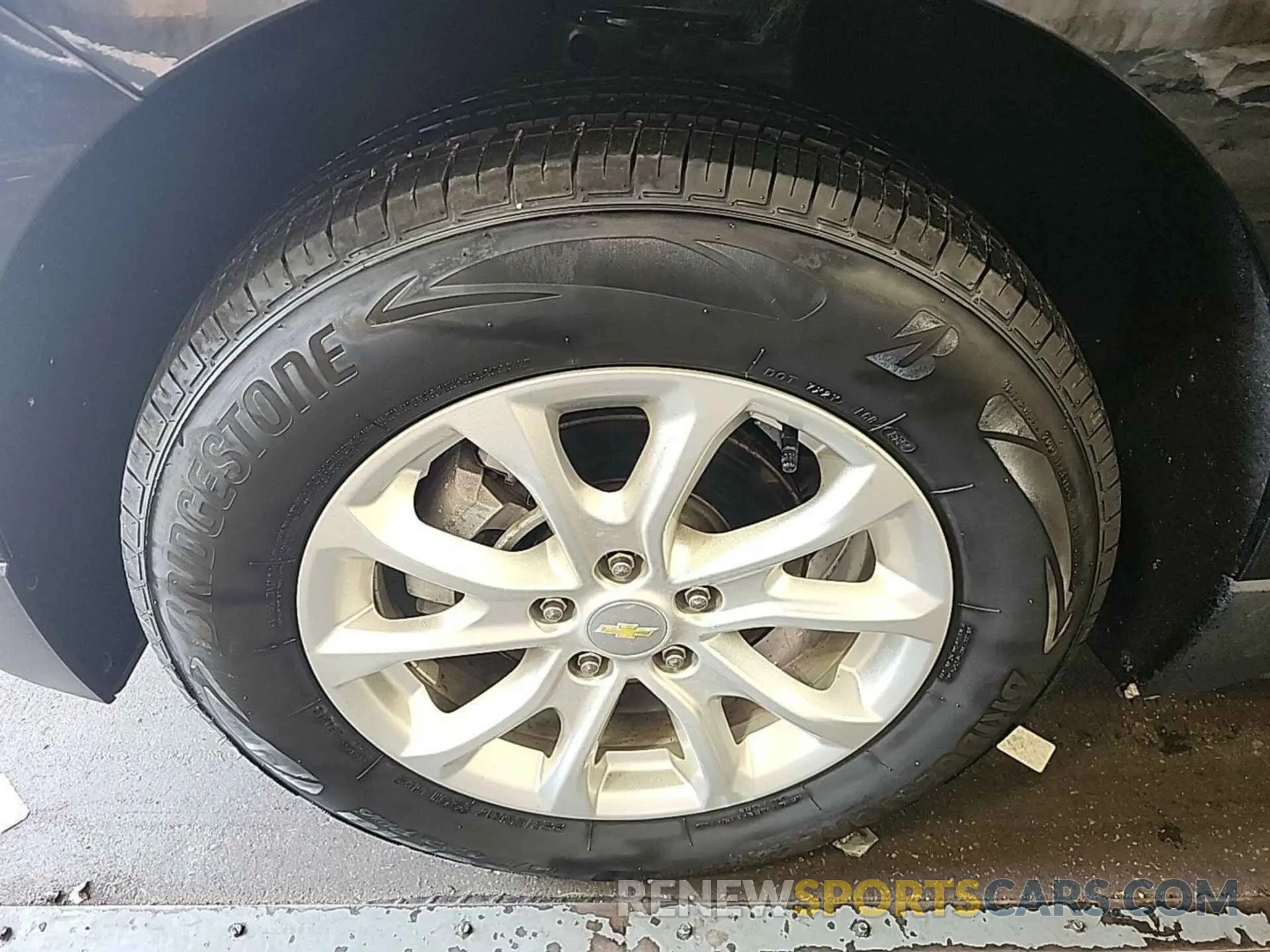22 Photograph of a damaged car 2GNAXTEV7K6193819 CHEVROLET EQUINOX 2019