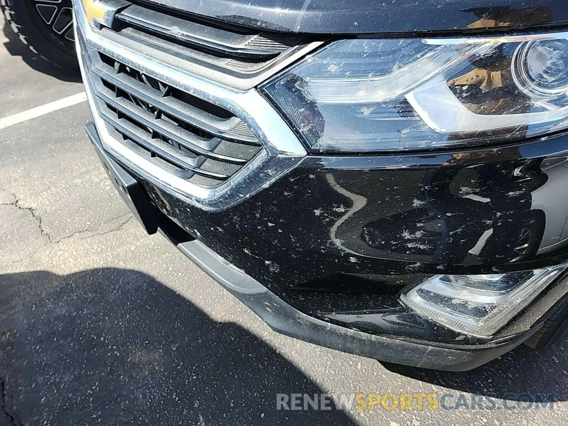 9 Photograph of a damaged car 2GNAXTEV7K6193819 CHEVROLET EQUINOX 2019