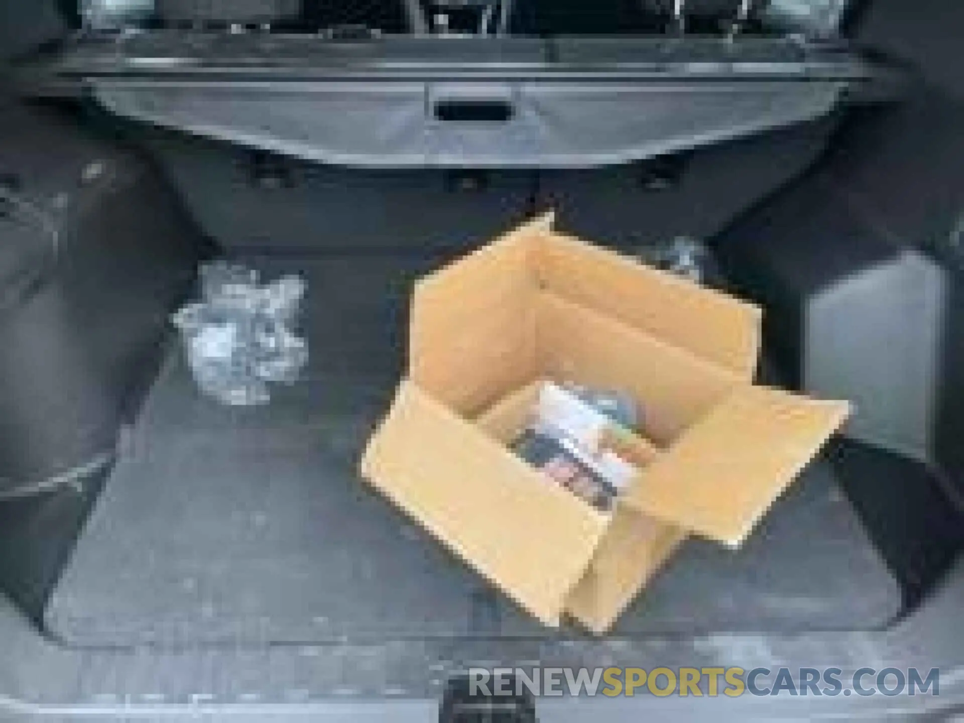 4 Photograph of a damaged car 2GNAXTEV7K6255803 CHEVROLET EQUINOX 2019