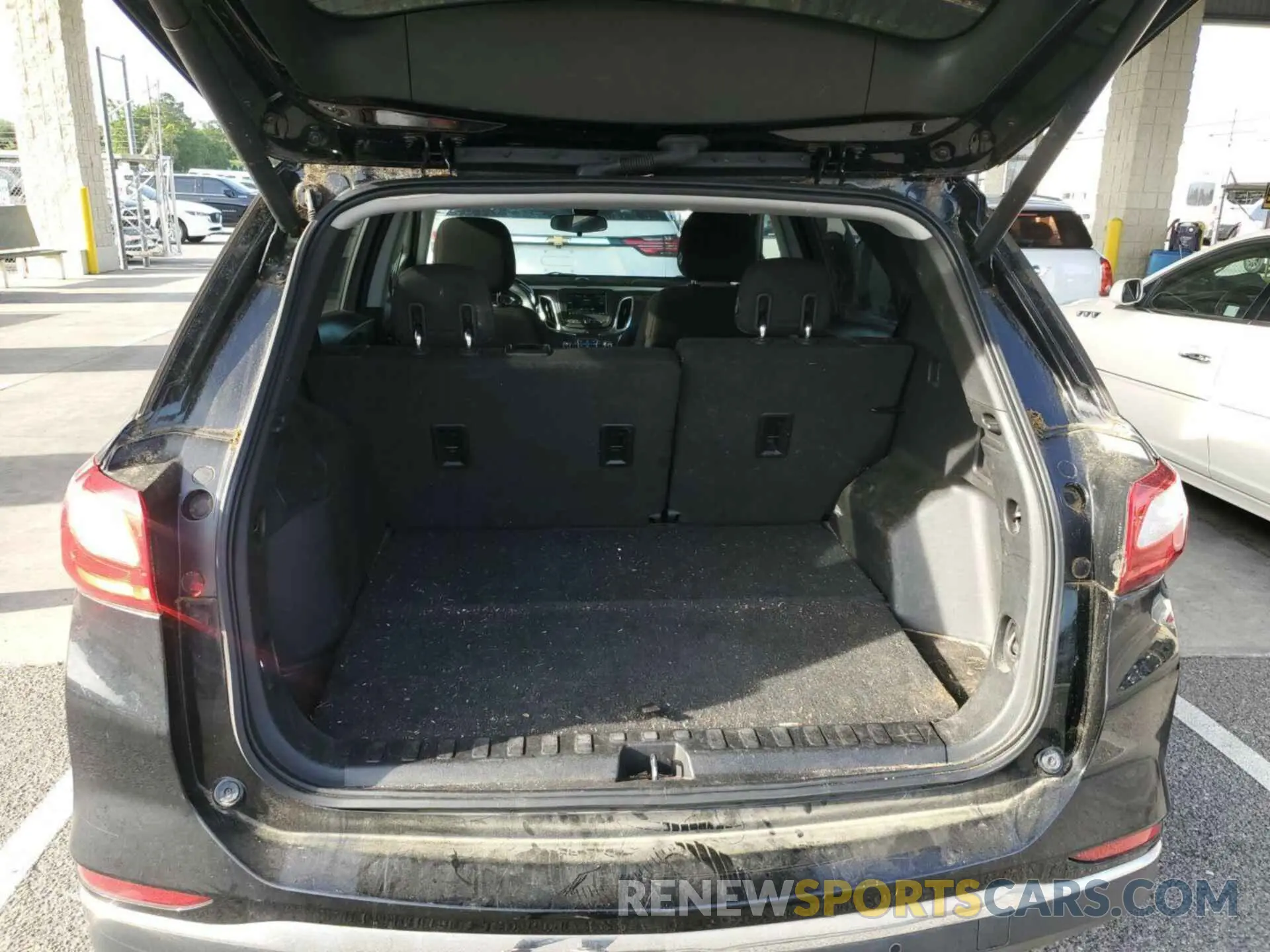 20 Photograph of a damaged car 2GNAXTEV7K6257664 CHEVROLET EQUINOX 2019