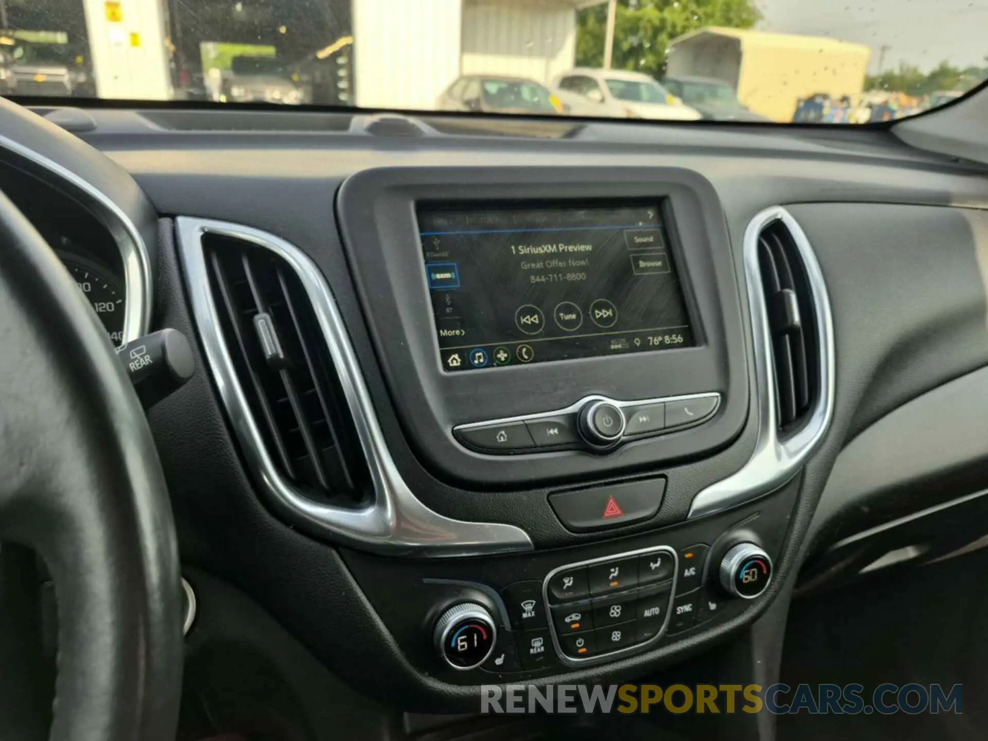 22 Photograph of a damaged car 2GNAXTEV7K6257664 CHEVROLET EQUINOX 2019