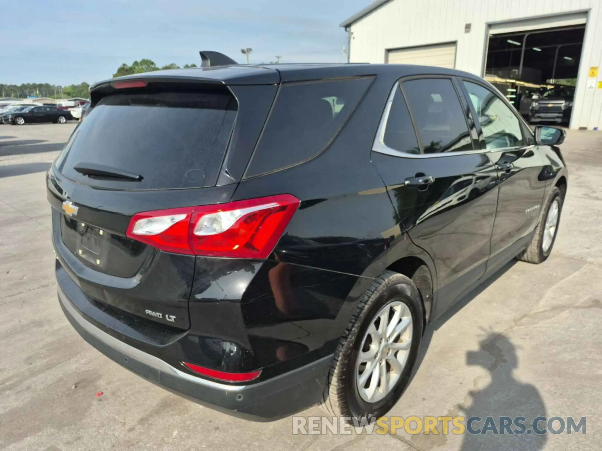 25 Photograph of a damaged car 2GNAXTEV7K6257664 CHEVROLET EQUINOX 2019