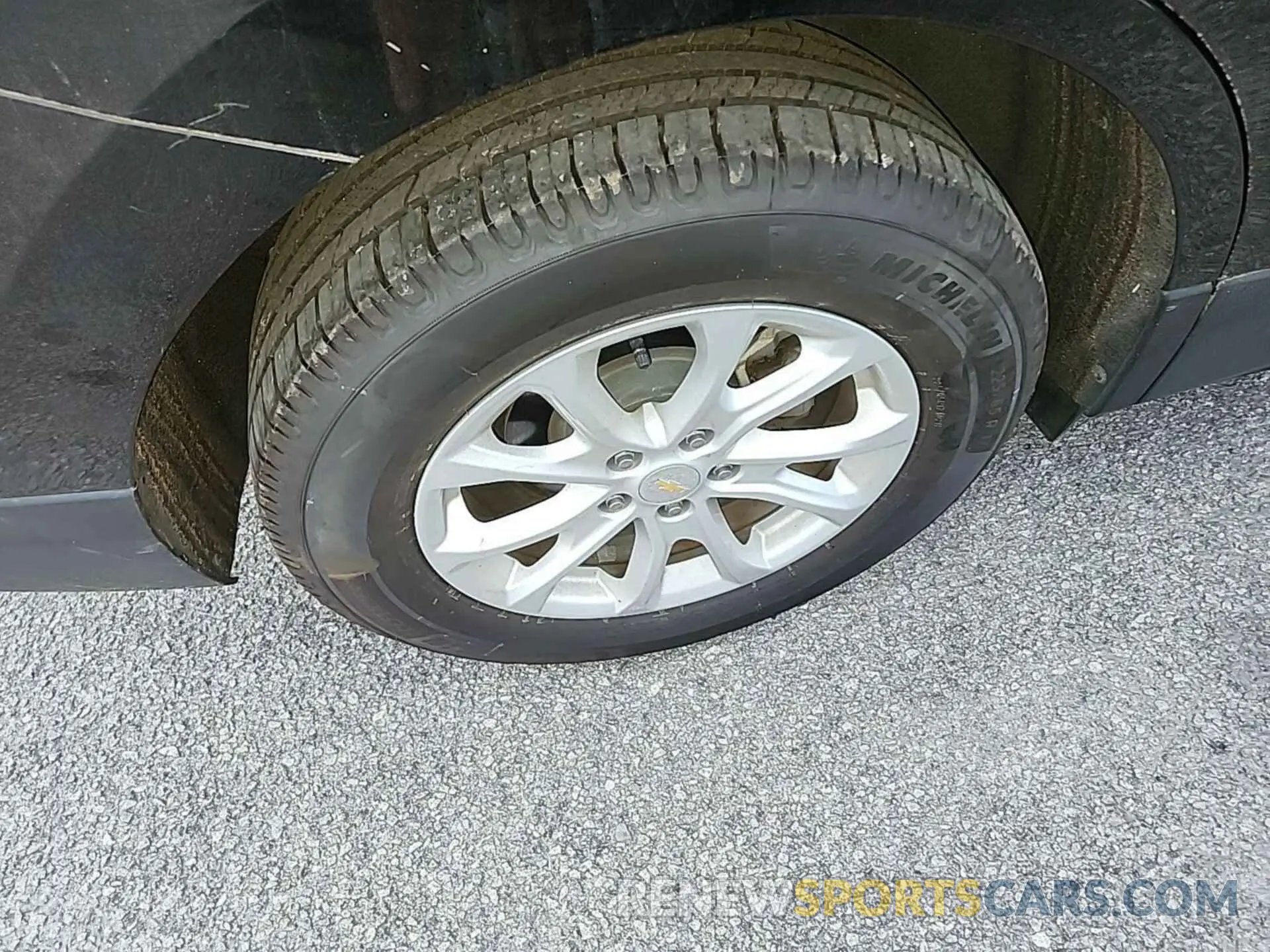 3 Photograph of a damaged car 2GNAXTEV7K6257664 CHEVROLET EQUINOX 2019