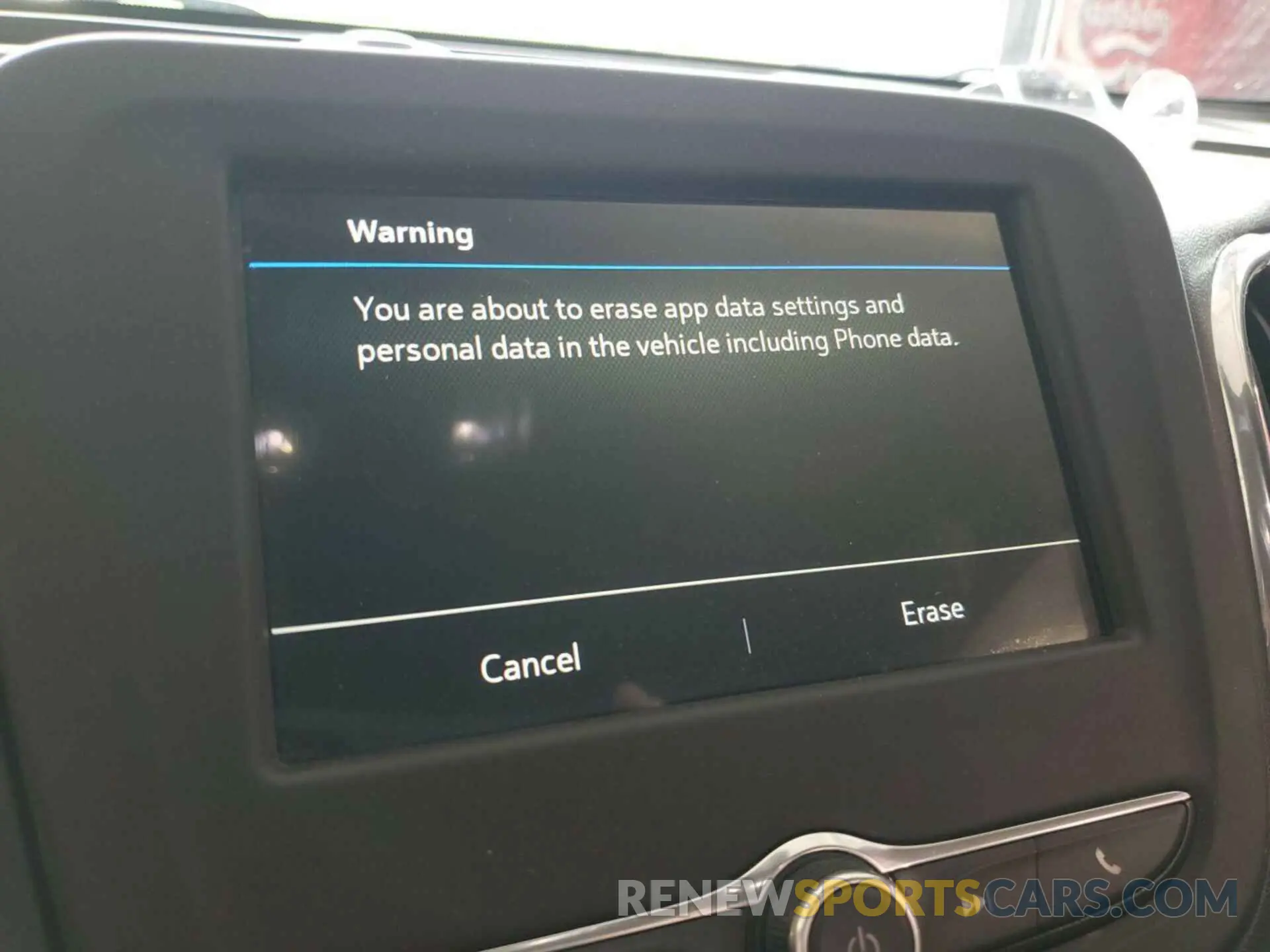19 Photograph of a damaged car 2GNAXTEV7K6258068 CHEVROLET EQUINOX 2019