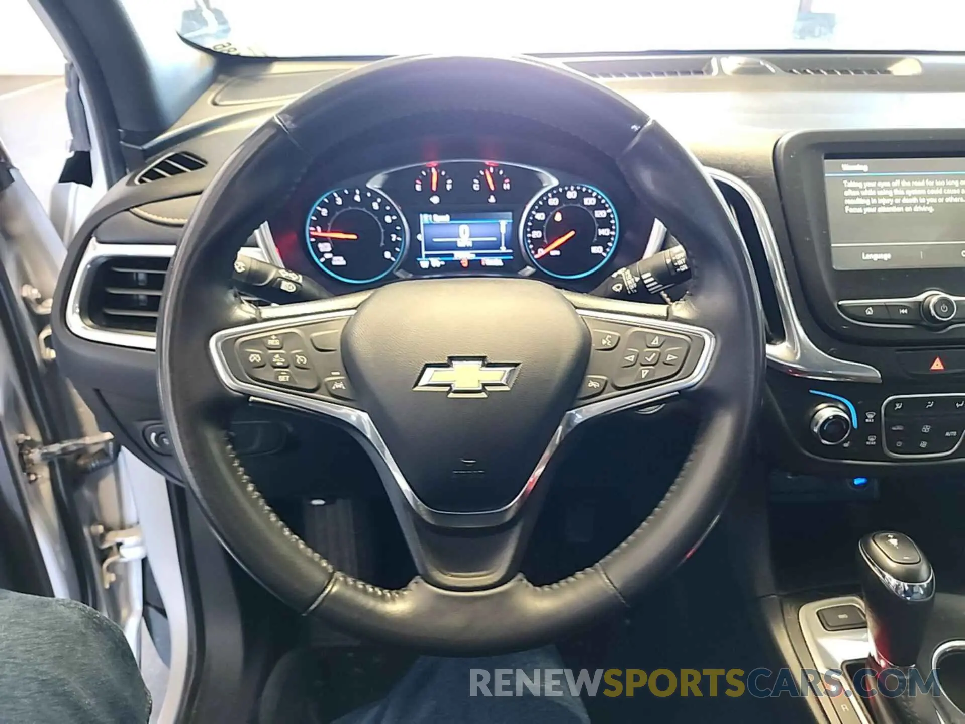 19 Photograph of a damaged car 2GNAXTEV7K6263304 CHEVROLET EQUINOX 2019