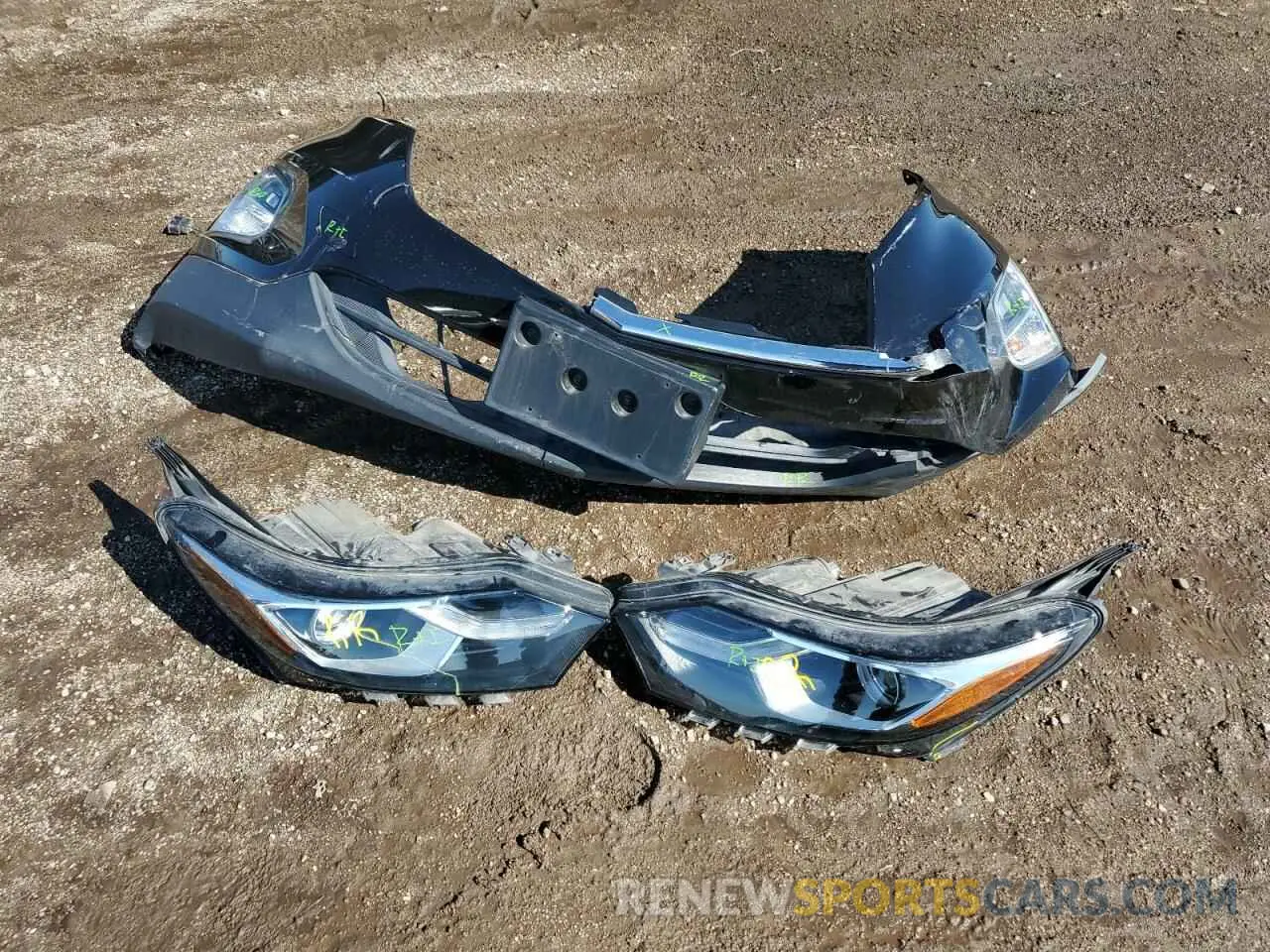 13 Photograph of a damaged car 2GNAXTEV8K6166516 CHEVROLET EQUINOX 2019