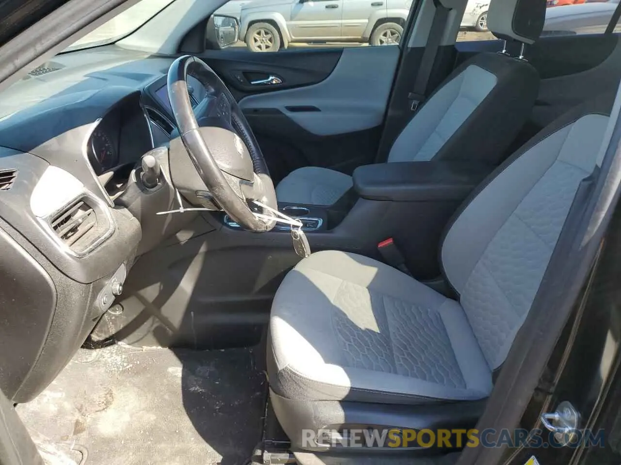 7 Photograph of a damaged car 2GNAXTEV8K6166516 CHEVROLET EQUINOX 2019