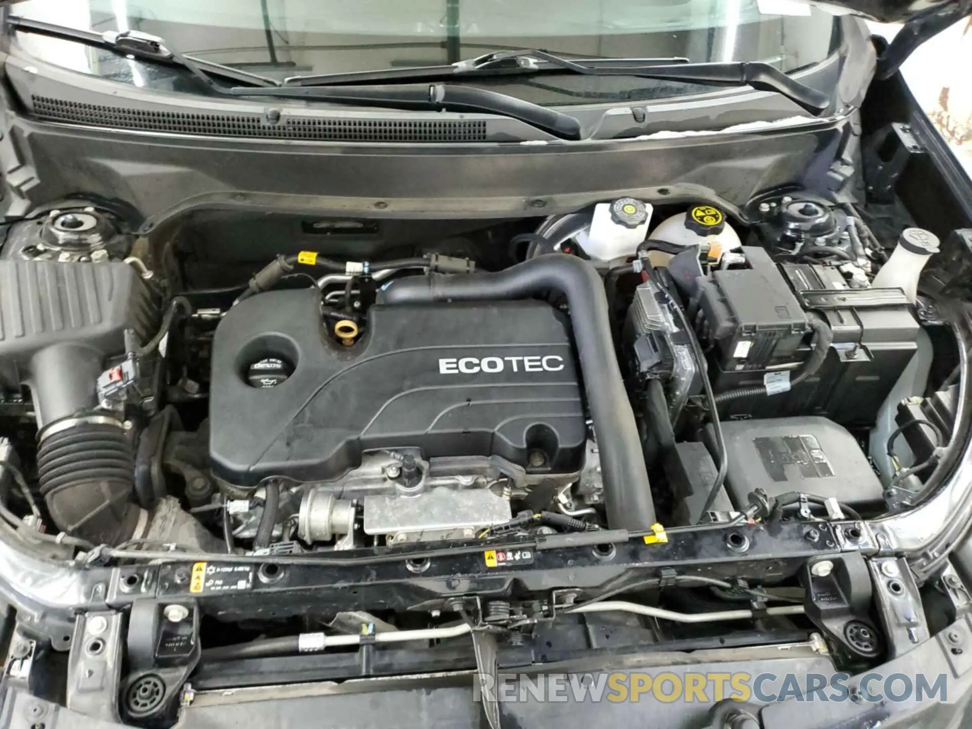 17 Photograph of a damaged car 2GNAXTEV8K6256328 CHEVROLET EQUINOX 2019